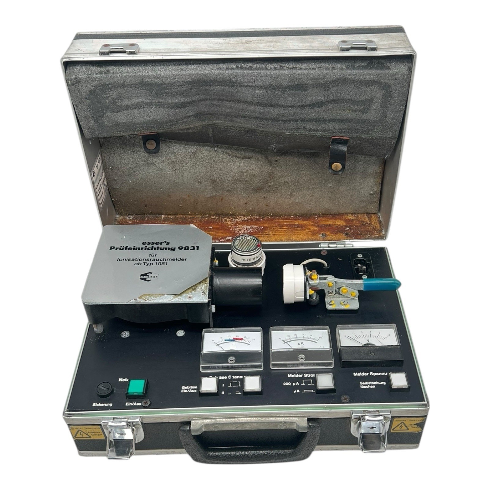 ESSER test device 9831 for insulation smoke detectors from type 1051