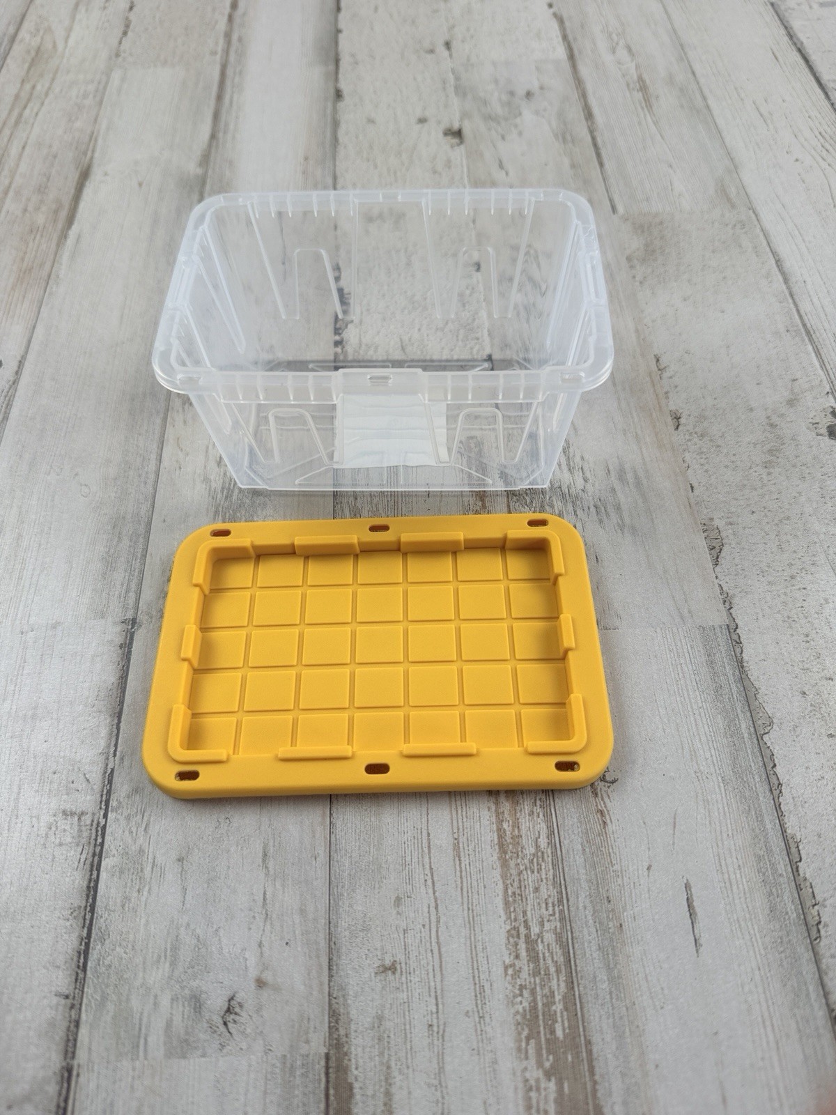 Lowe's Teeny Tiny Tote ~ Clear Mini Commander Storage Container With Lid ~ NEW
