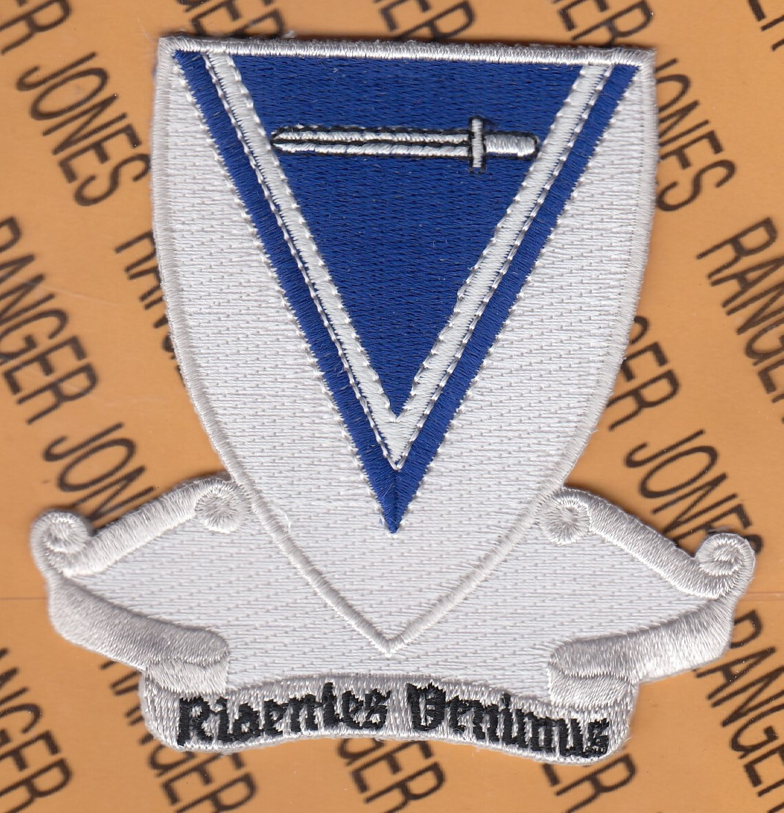 US Army 33rd Infantry Regiment ~3.75" DUI crest pocket patch c/e
