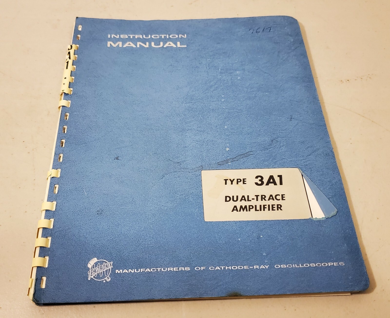 Tektronix - Type 3A1 - Dual Trace Amplifier - Instruction Manual