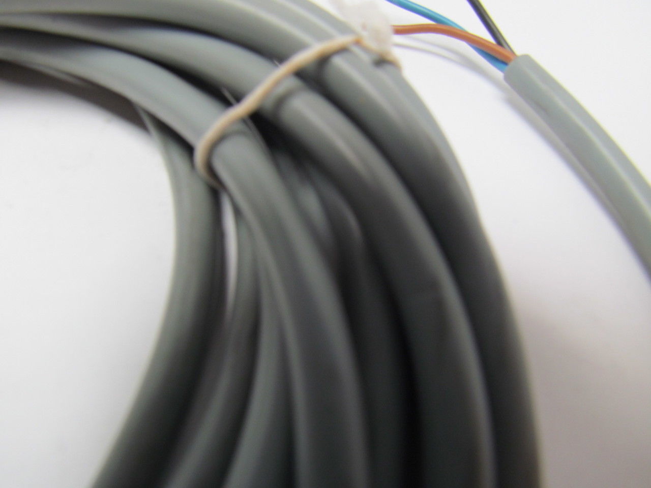 Honeywell 922AA3XM-A9P-L Proximity Sensor Switch