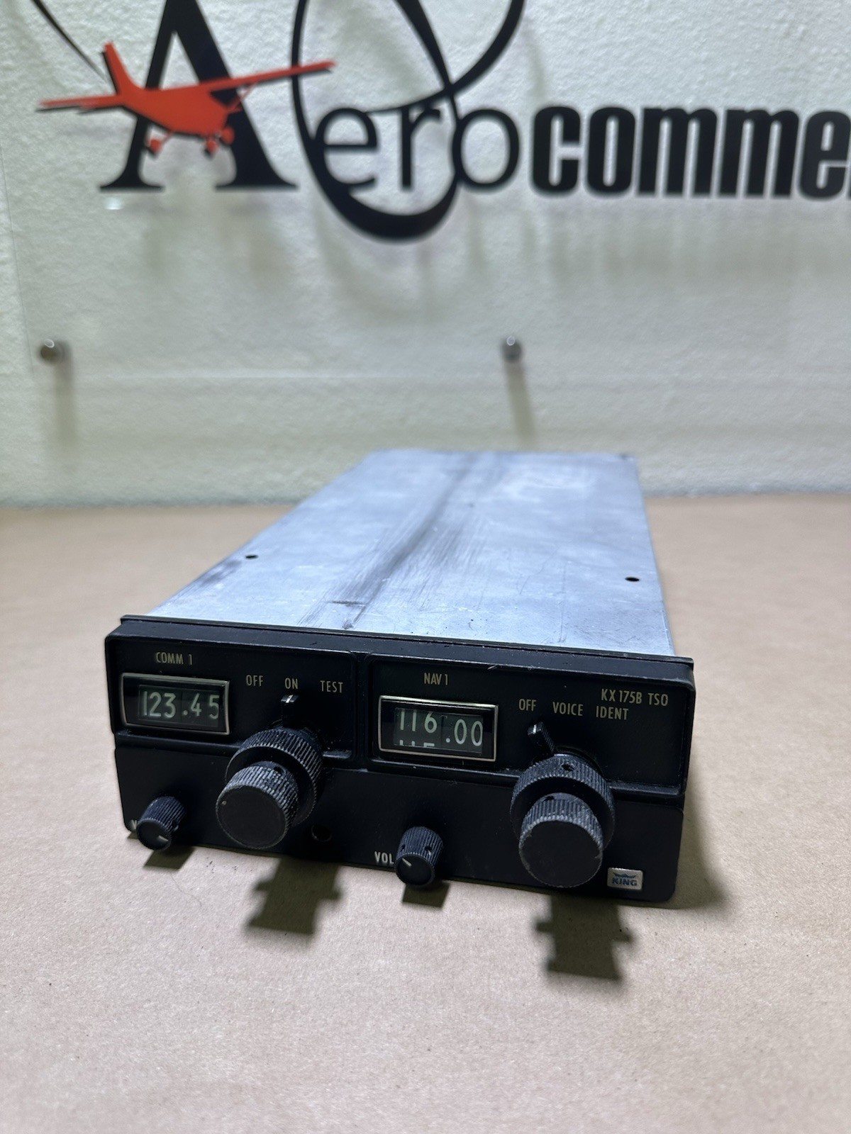 King KX175B NAV/COMM Radio 14V 069-1019-00 (9008)