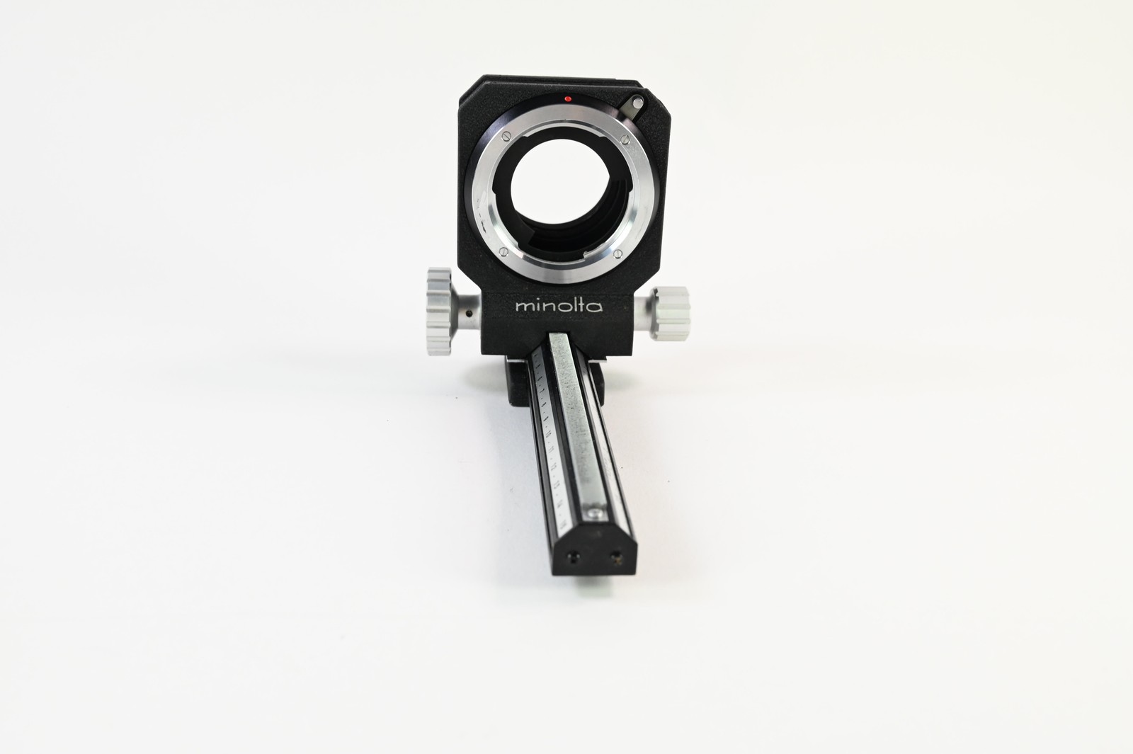 Minolta Bellows III #G244