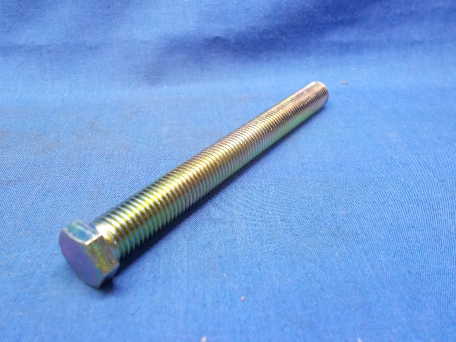 Yamaha 90101-10314. OEM 10mm Hex Bolt. 10x100. Fits Yamaha ET EC BR GS GP.