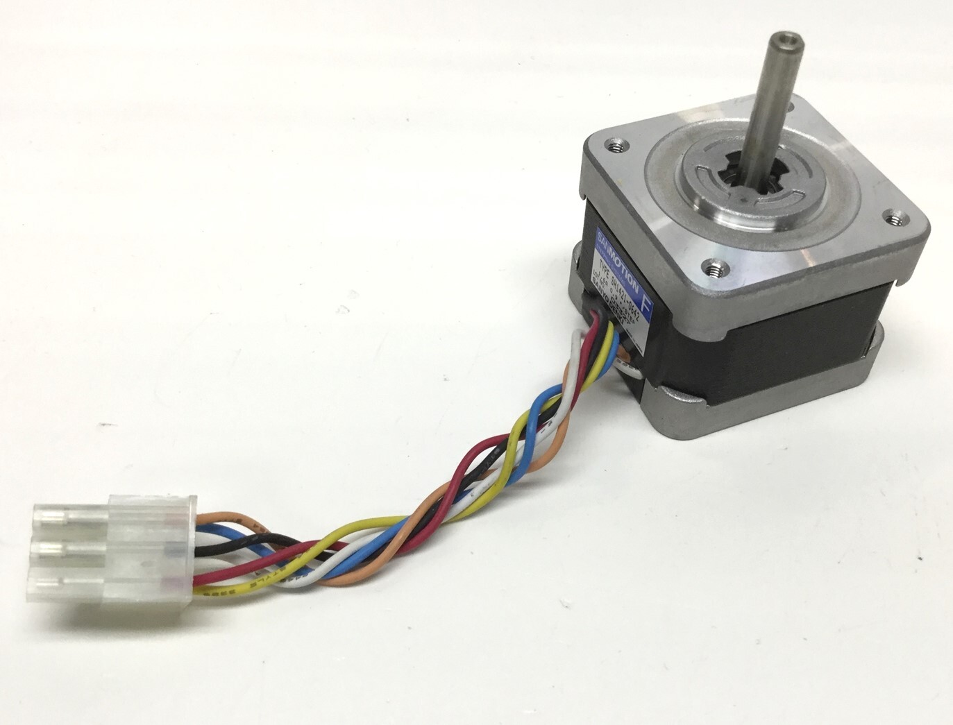 Sanyo Denki SH1421-0642 SANMOTION F Stepping Stepper Motor 1.6A, 0.9°/step