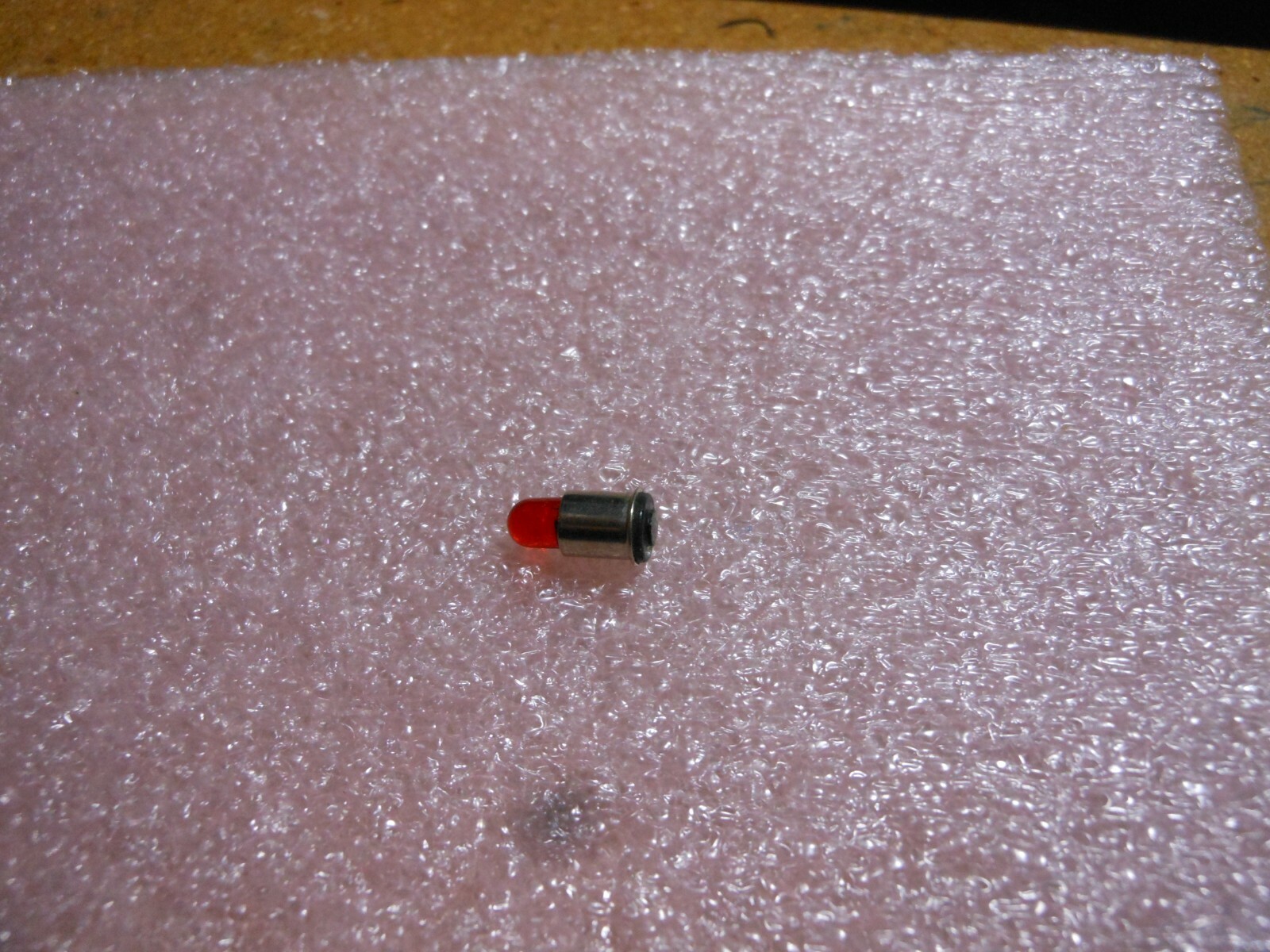 ELECTRO SWITCH LED (2 PC LOT) 2-4141-205 NSN: 5980-01-029-3431 # 3179722  ( DE )
