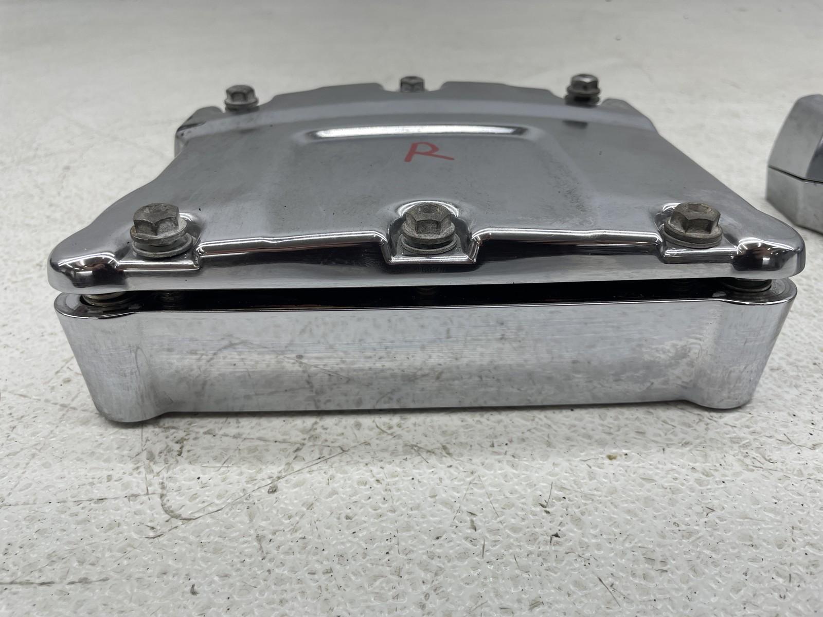 07-11 HARLEY-DAVIDSON ROAD KING FLHR ENGINE ROCKER BOXES VALVE COVERS PAIR