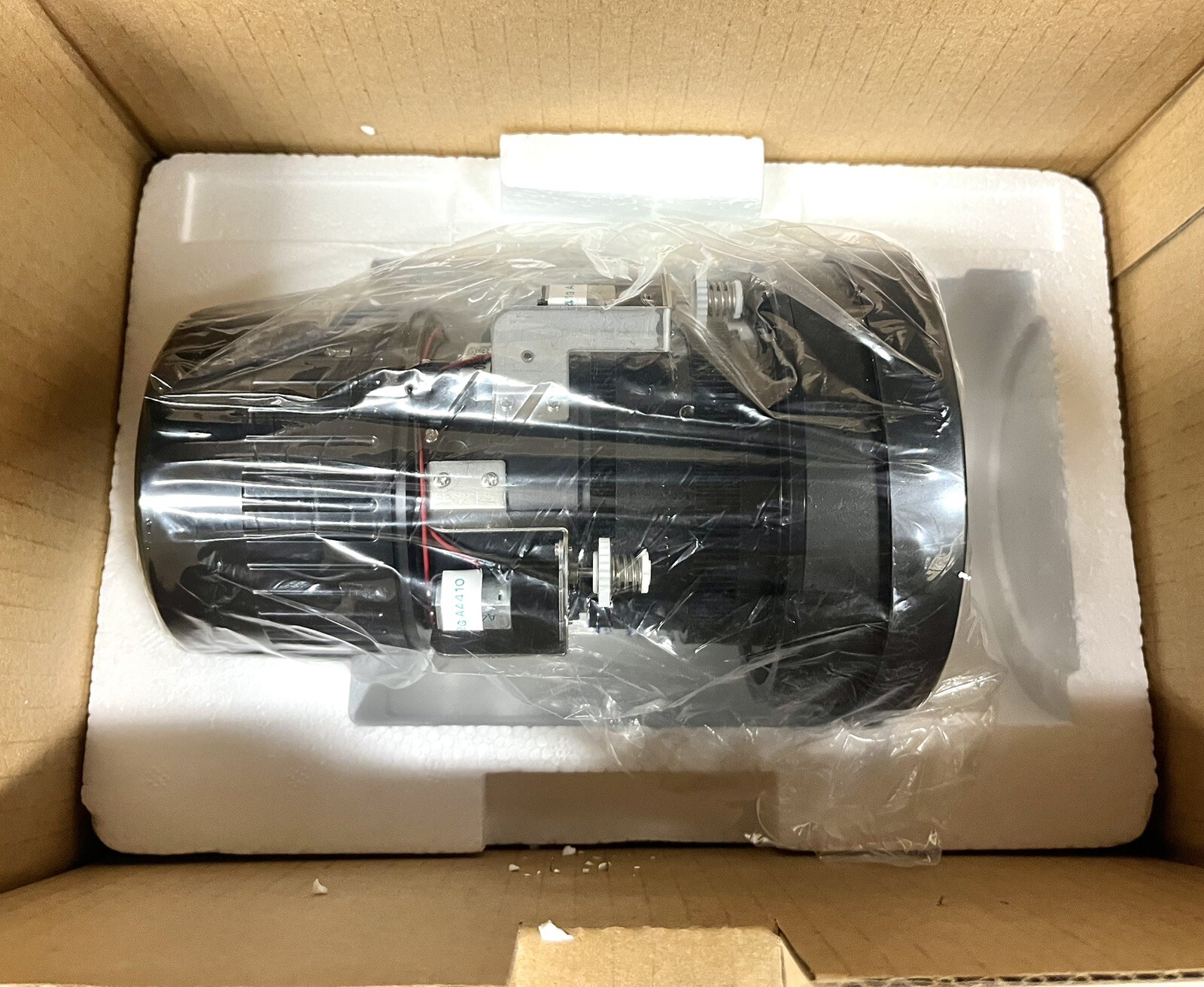New* Panasonic Projector Standard Lens TKGF0140, Never Used