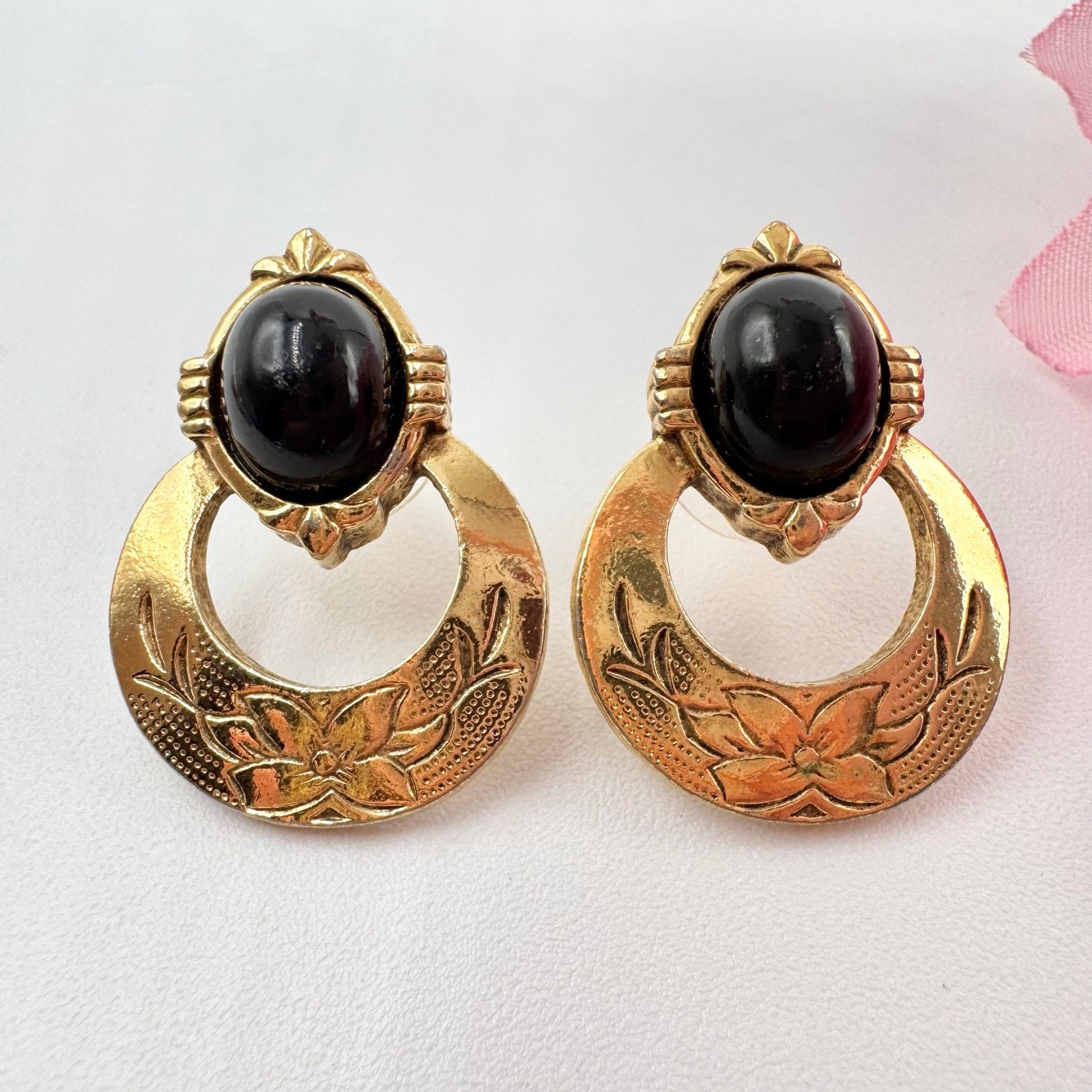 Vintage 1928 Etched Black Doorknocker Earrings Floral Romantic Victorian Revival