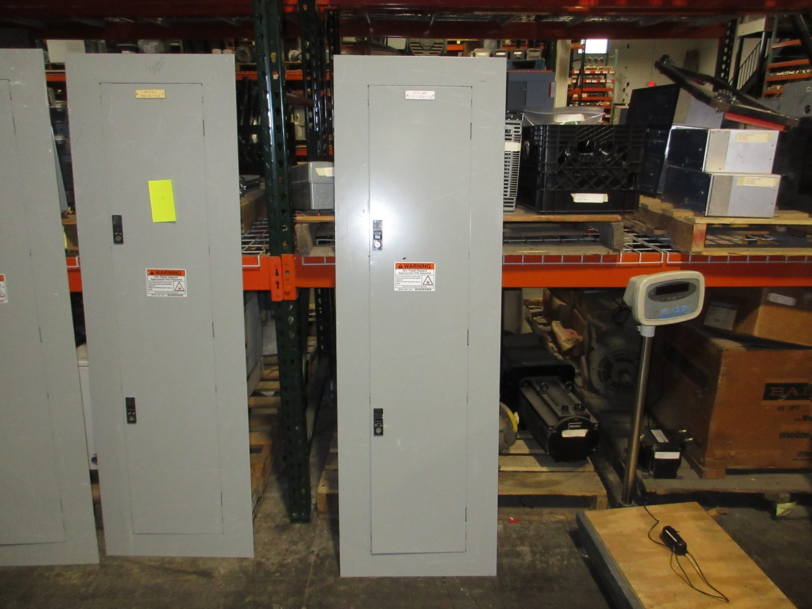 GE Breaker Panel Cover AF64SN 64" Surface-Mount Used