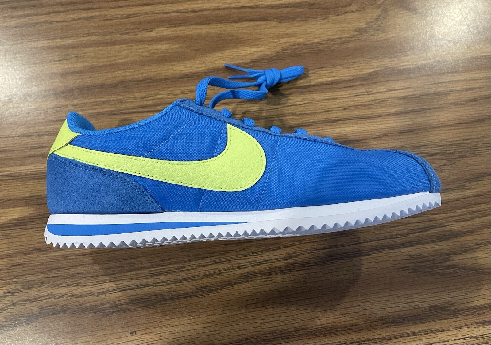 Size 7Y- Nike Kids Cortez BG