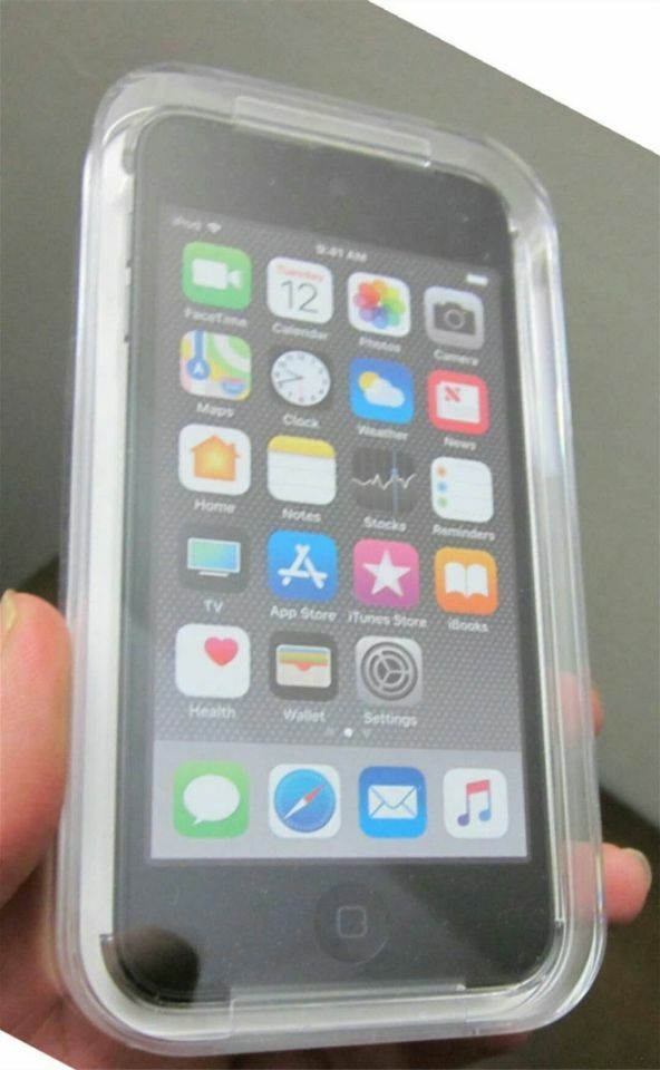NEW Apple iPod touch 5th Generation Space Gray (64 GB) MP4 Player - Sealed