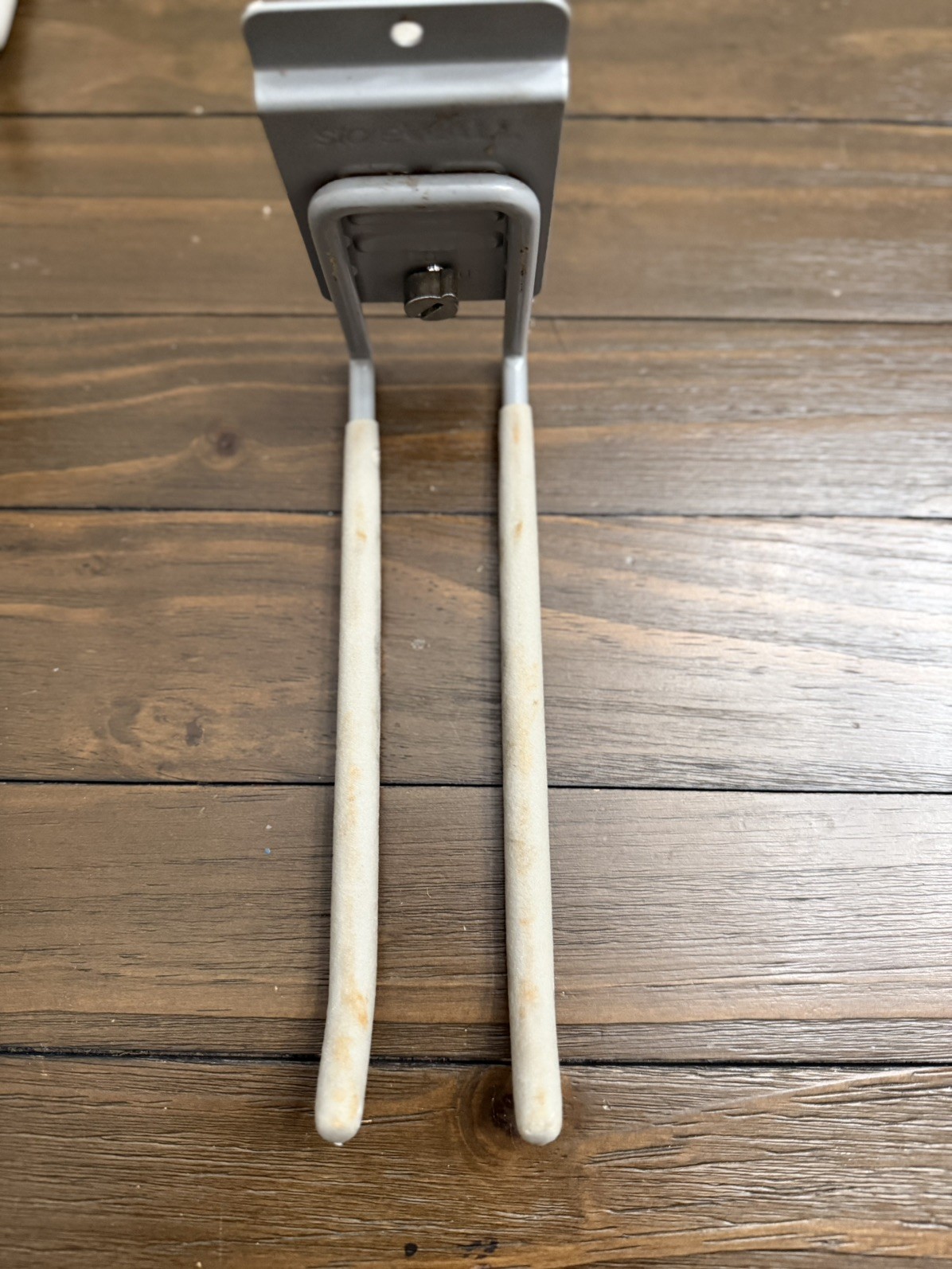 storeWALL Slatwall Access Slatwall Hook - set of 4