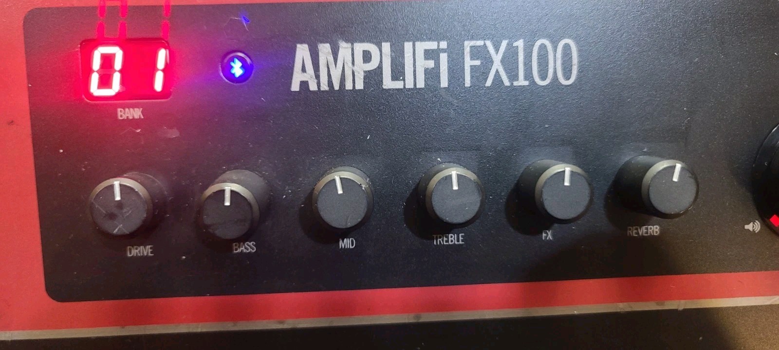 Line 6 Amplifi FX100 Guitar Effects Pedal With Bluetooth