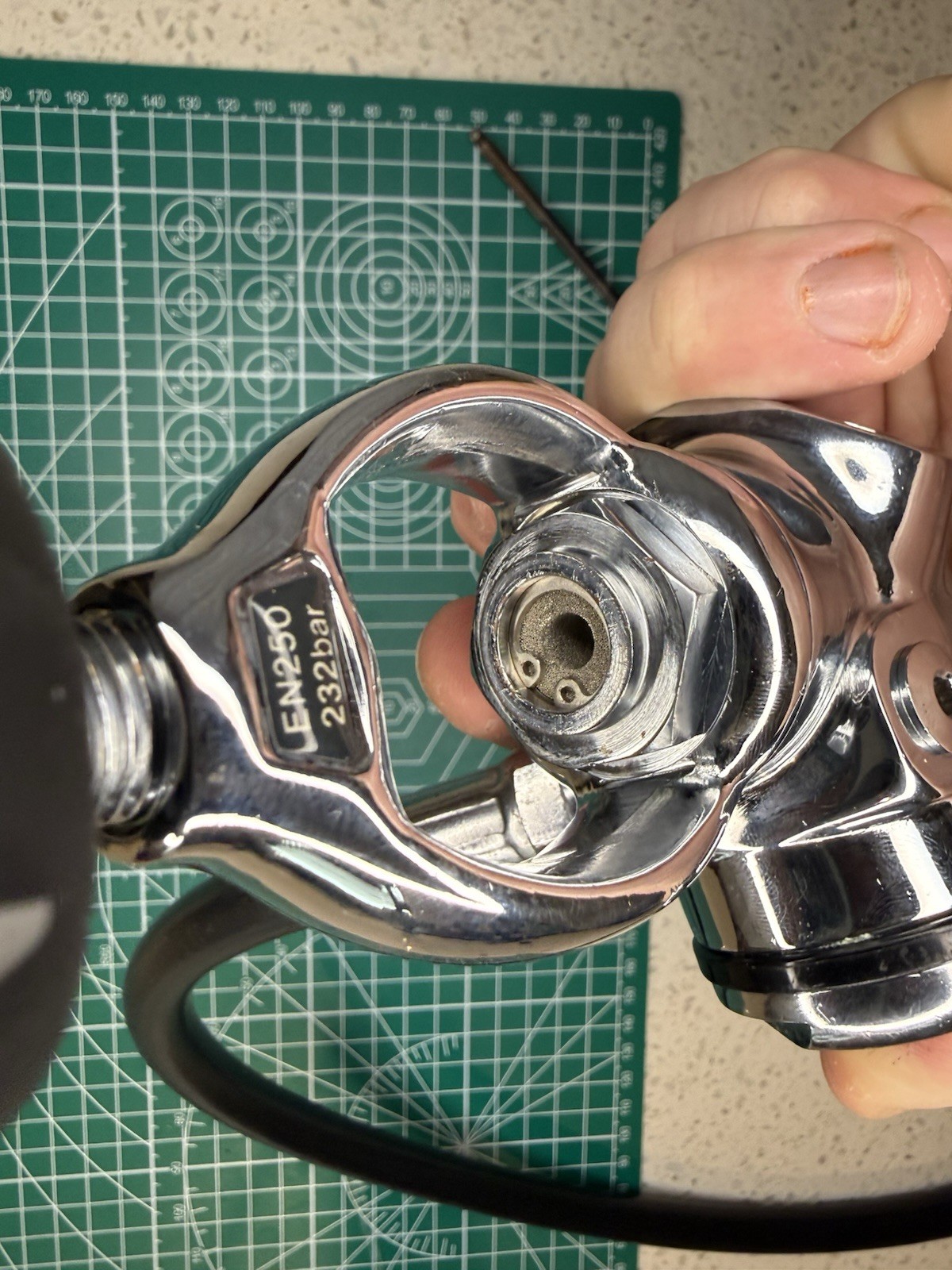 Mares MR22 Abyss DFC Scuba Diving Regulator - Yoke