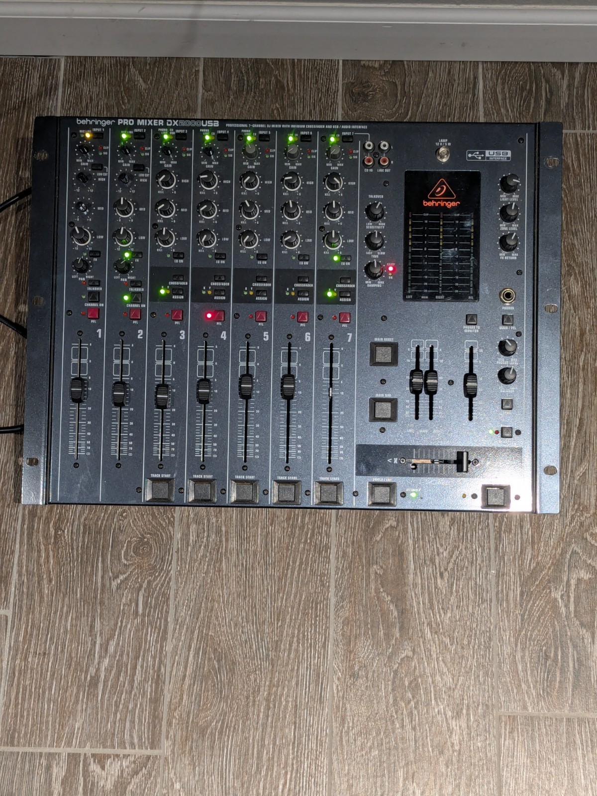 Behringer Pro Mixer DX2000USB 7-channel DJ Mixer Untested As Is 🔥🔥🔥