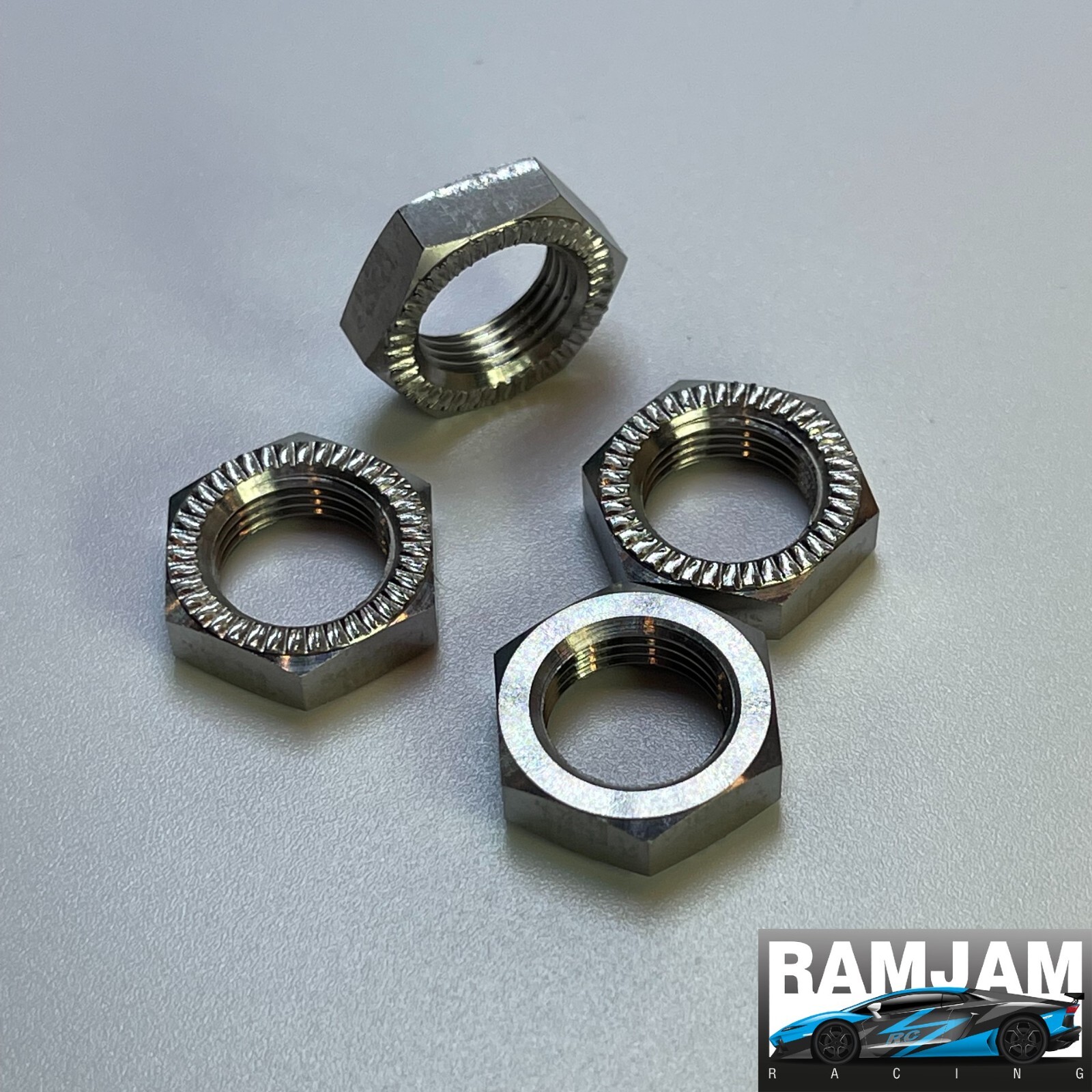 Hobao VTE2 Titanium Wheel Nuts 17mm