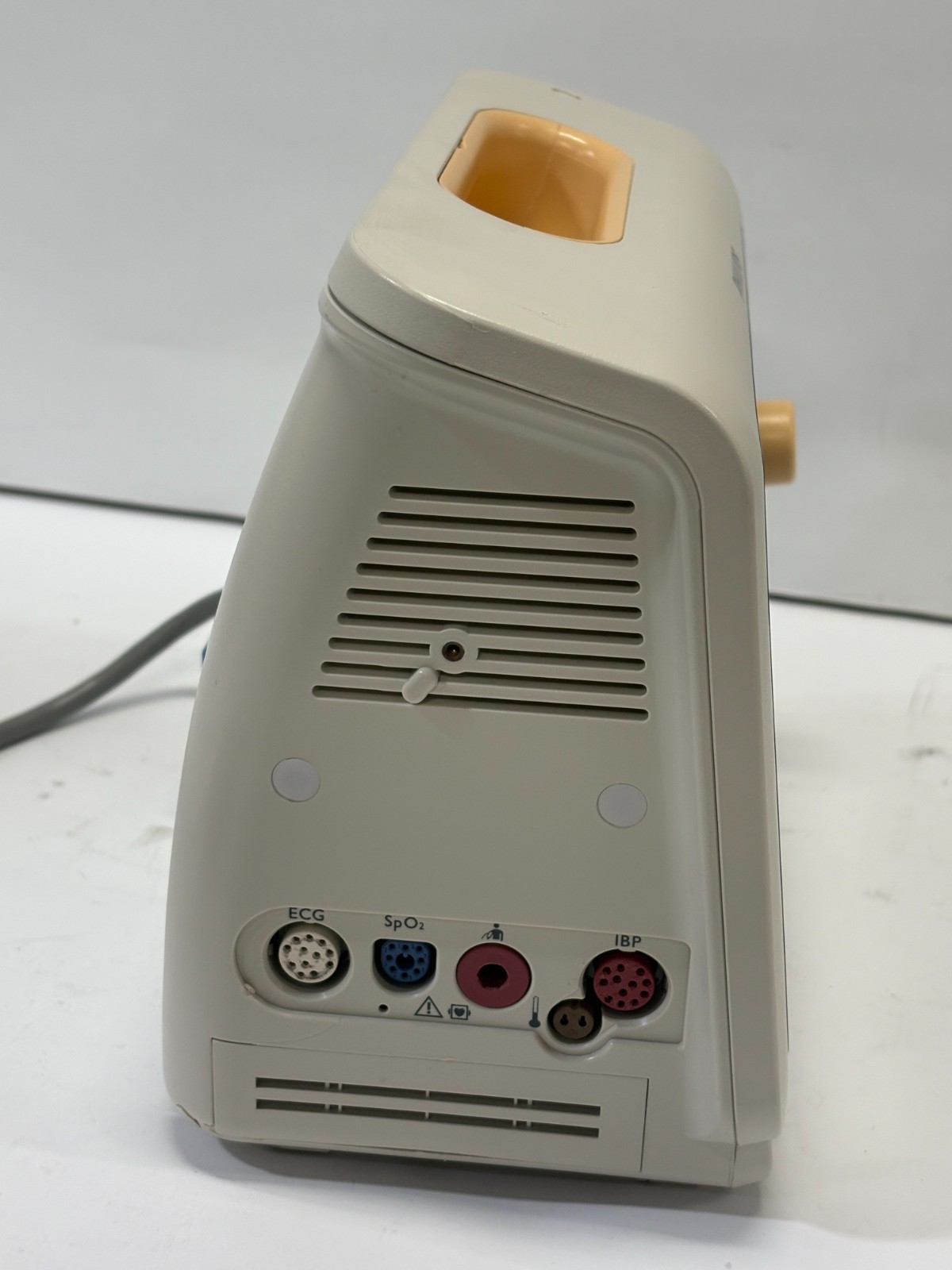 Philips SureSigns VM6 - Model 863065 *Working!*