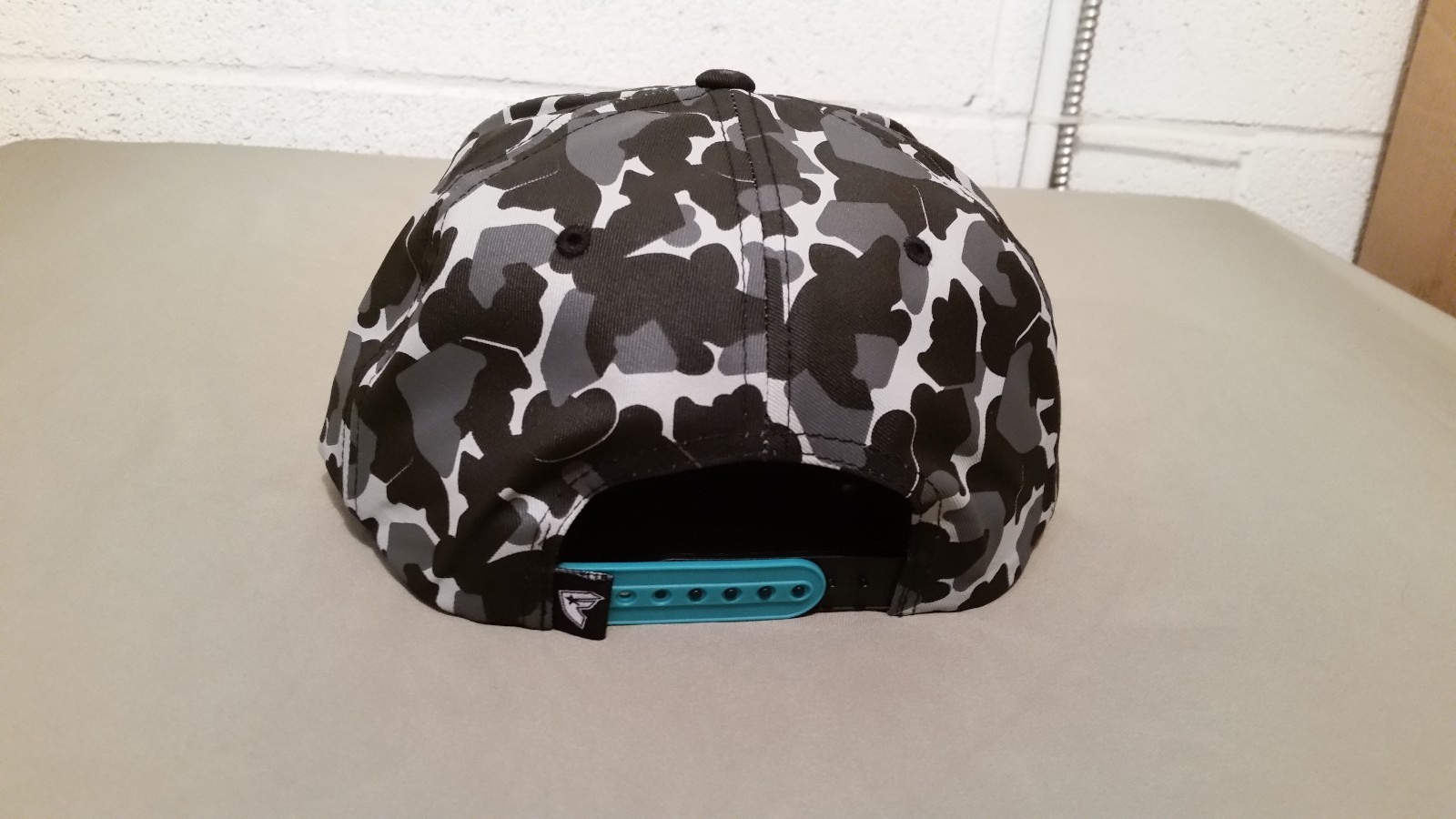 Famous Stars and Straps camo box snapback baseball cap. retail price 34.99
