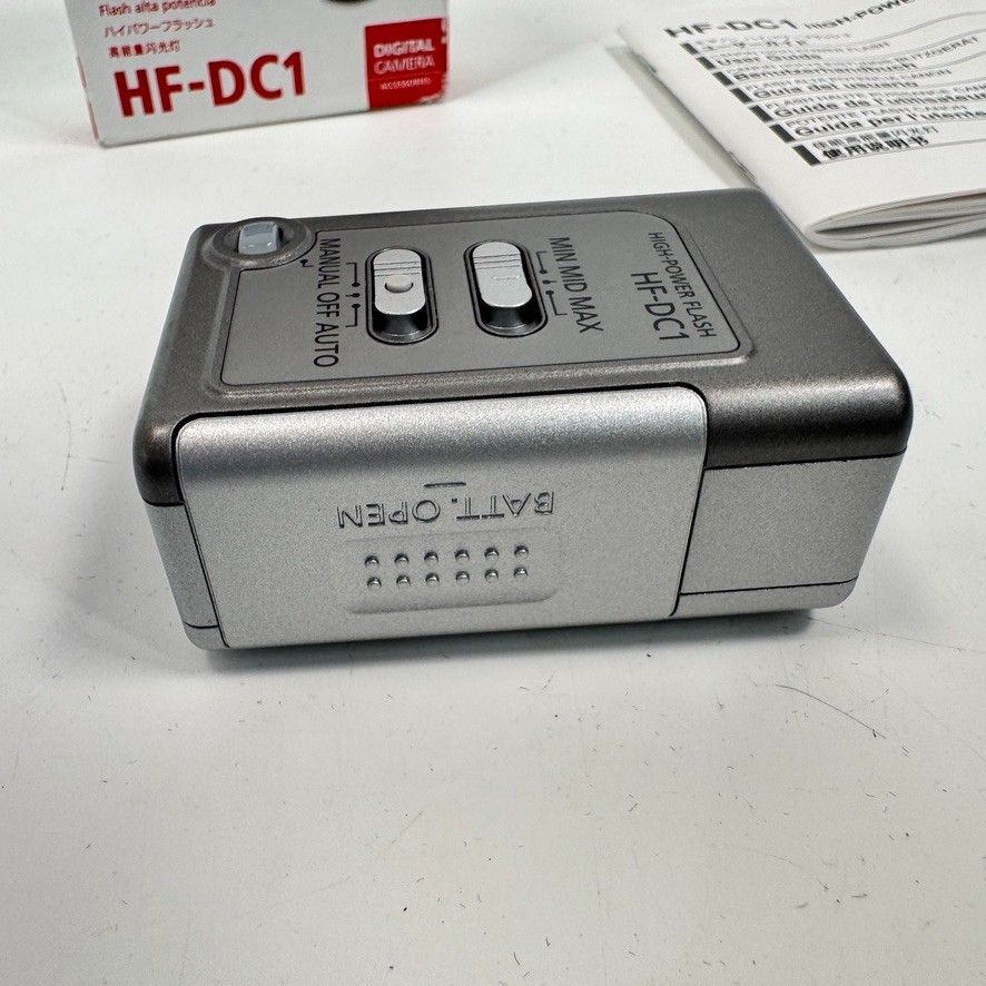 Canon HF-DC1 High-Power Flash for Canon PowerShot Camera