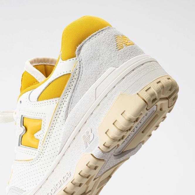 Trainers New Balance Unisex BB550EYW Sea Salt/Ginger Lemon Men's BB550EYW New