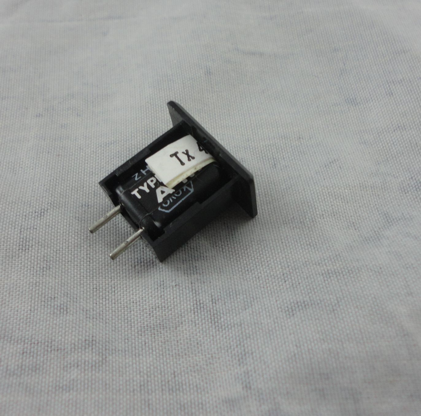 Futaba 72Mhz AM Transmitter Crystal Channel 42 CH42 72.630mhz Type 72-5