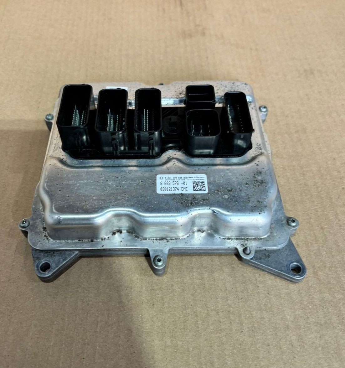 BMW X1 20i N20 E84 ENGINE CONTROL ECU SET 8603576