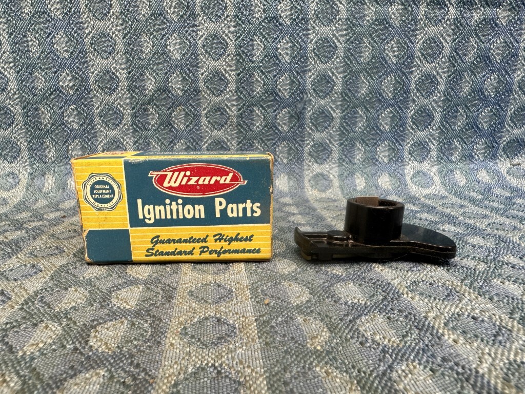 1939-1950 Chrysler 6, DeSoto Dodge 35-48 Plymouth 46-50 Kaiser NORS Rotor SEE AD