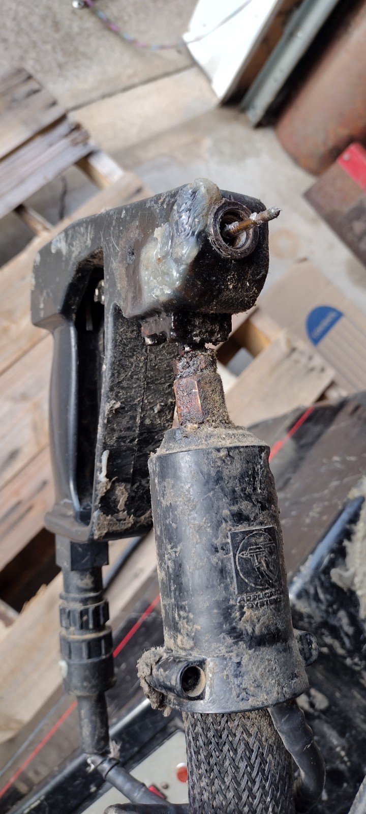 Benchmark Hot Technologies Glue Pot And Gun Used Needs Work Powers Up.