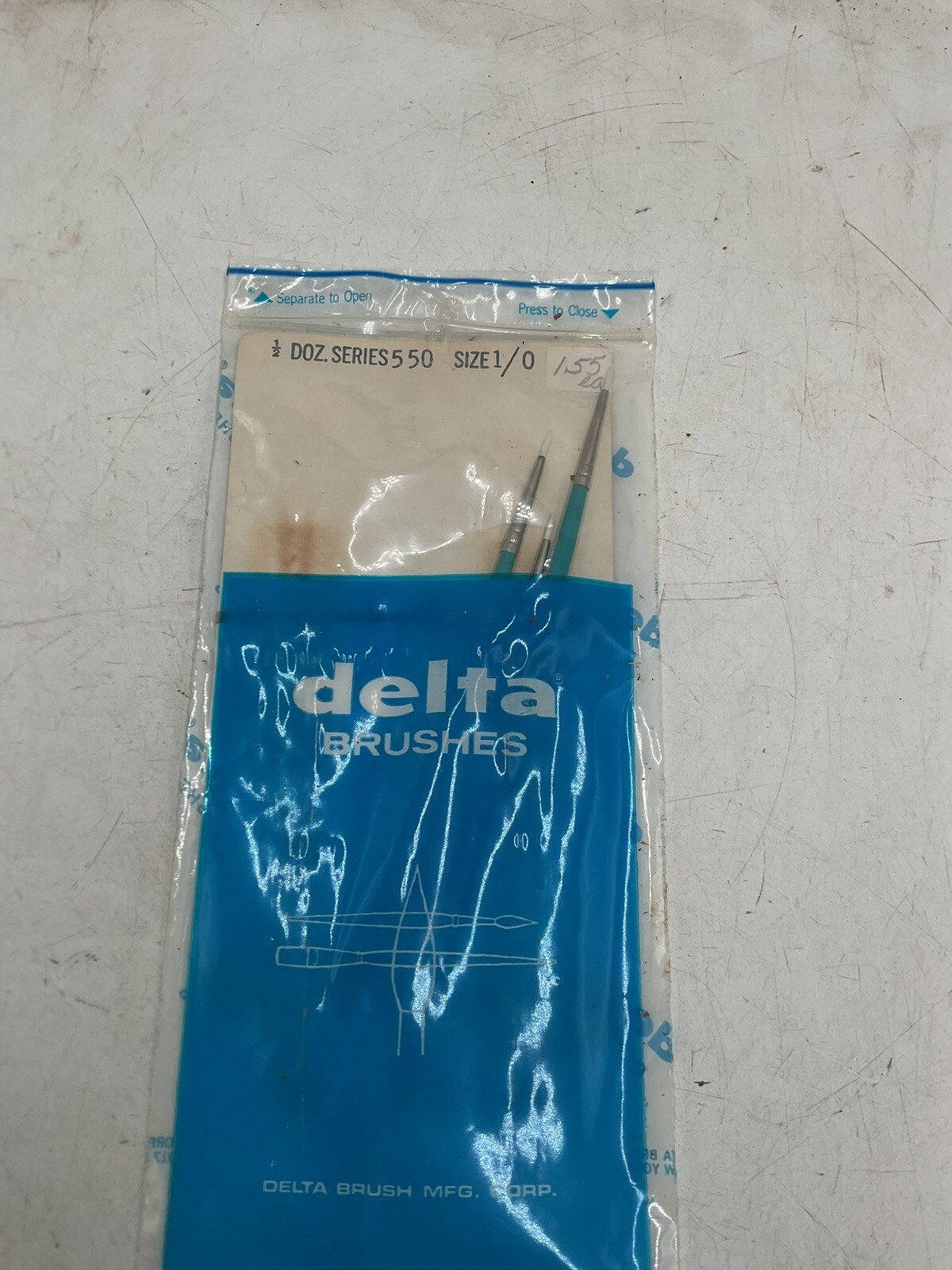 Vintage Delta Artist Paint Brushes NOS