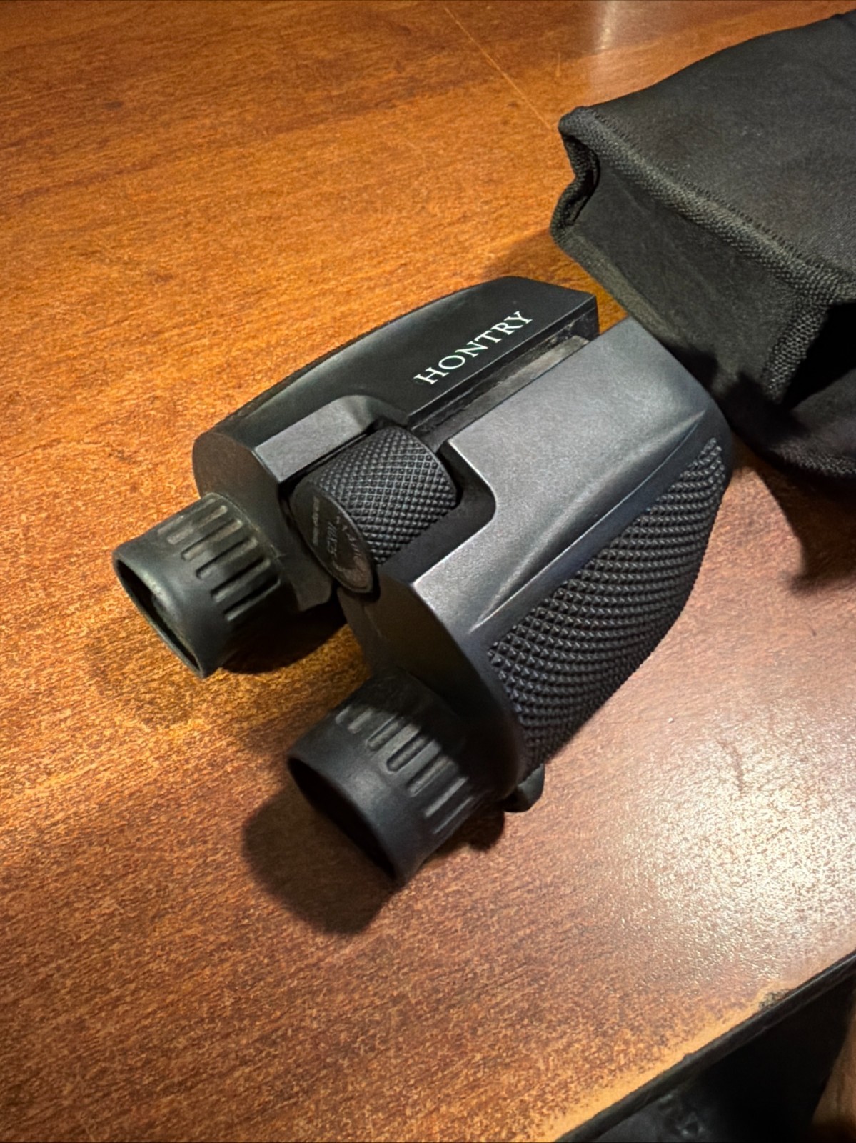 HONTRY 8111 Compact 8x21 Fully Coated Roof Prism Binoculars Black w/ Case