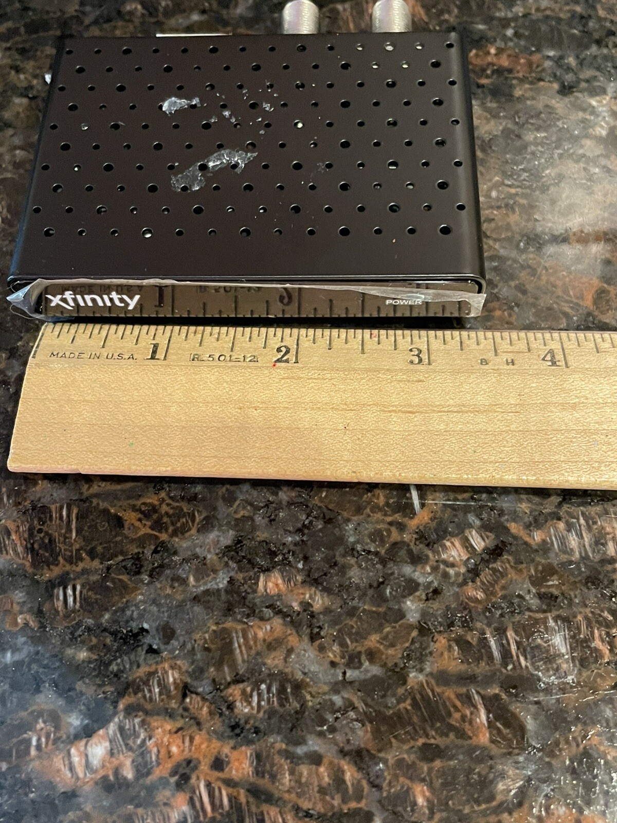 XFINITY COMCAST DIGITAL TRANSPORT ADAPTER DCI105COM1 Box No Power Cord