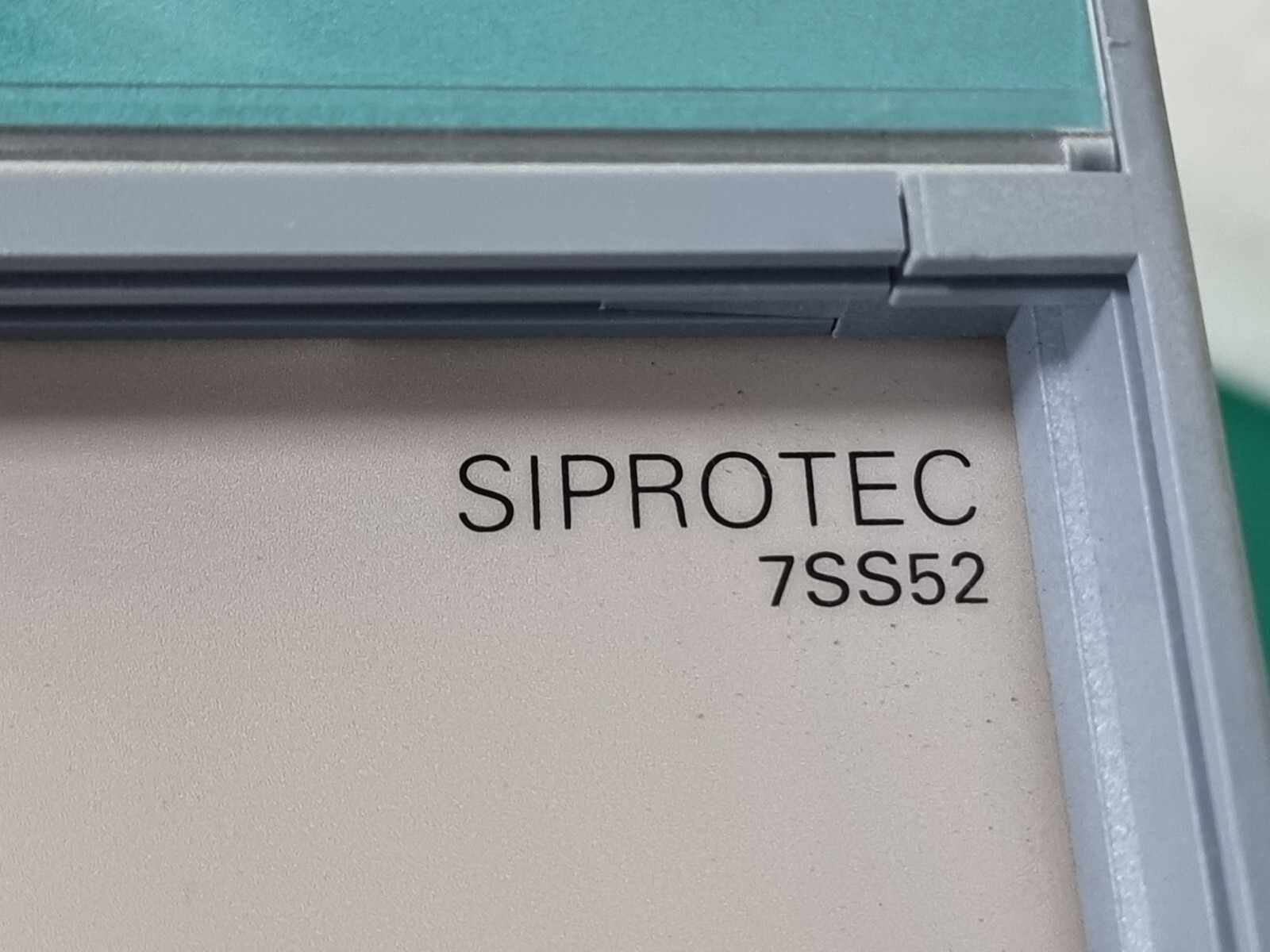 SIEMENS SIPROTEC 7SS52 BUSBAR PROTECTION