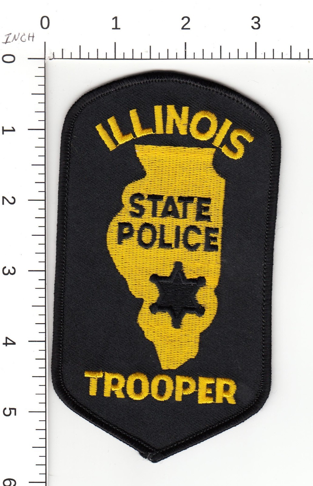 * OLDER * TROOPER -- ILLINOIS STATE POLICE COLLECTIBLE EMBROIDERED PATCH