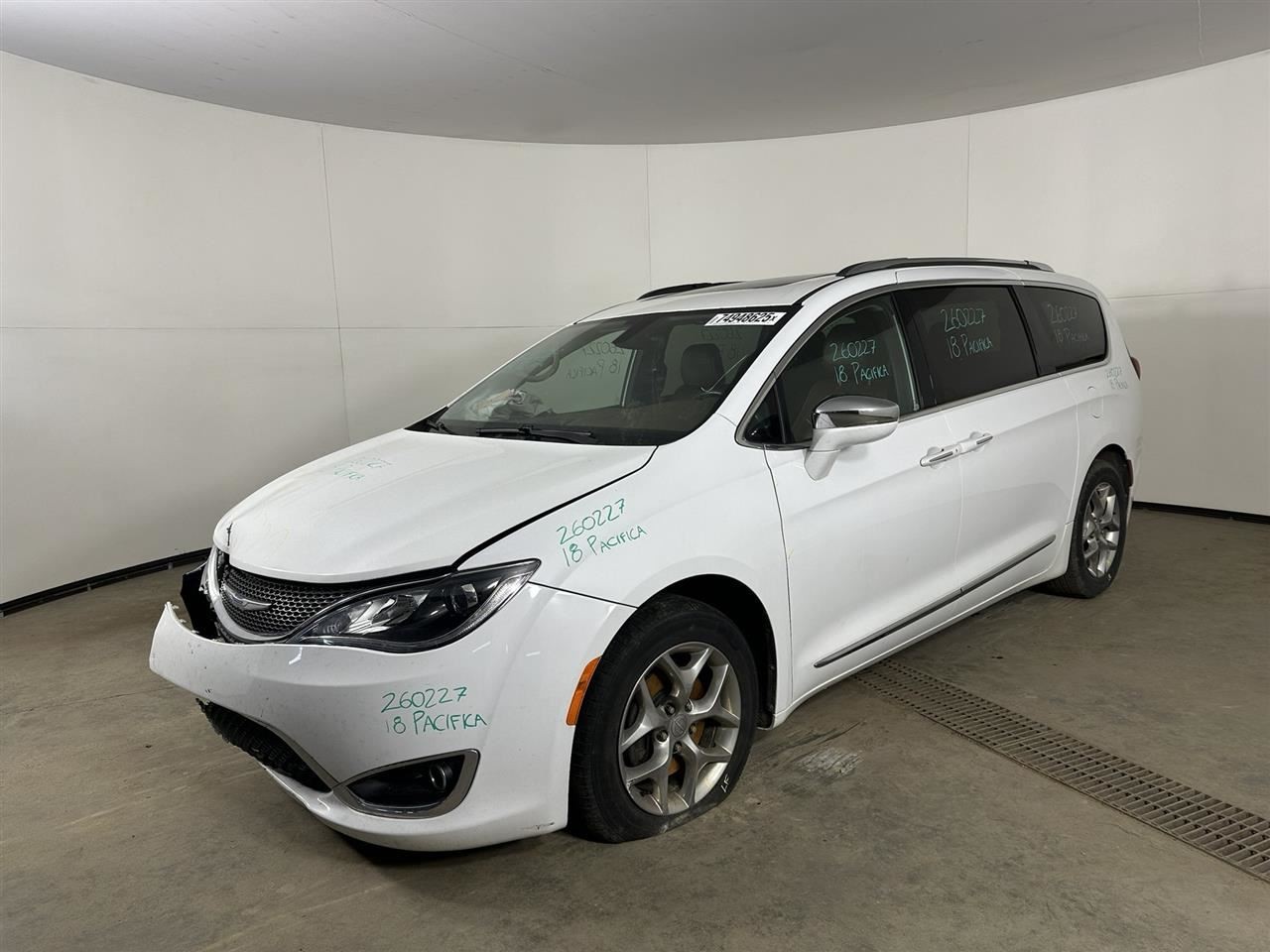 Passenger Right Front Spindle/Knuckle FWD Fits 17-25 PACIFICA 2850686