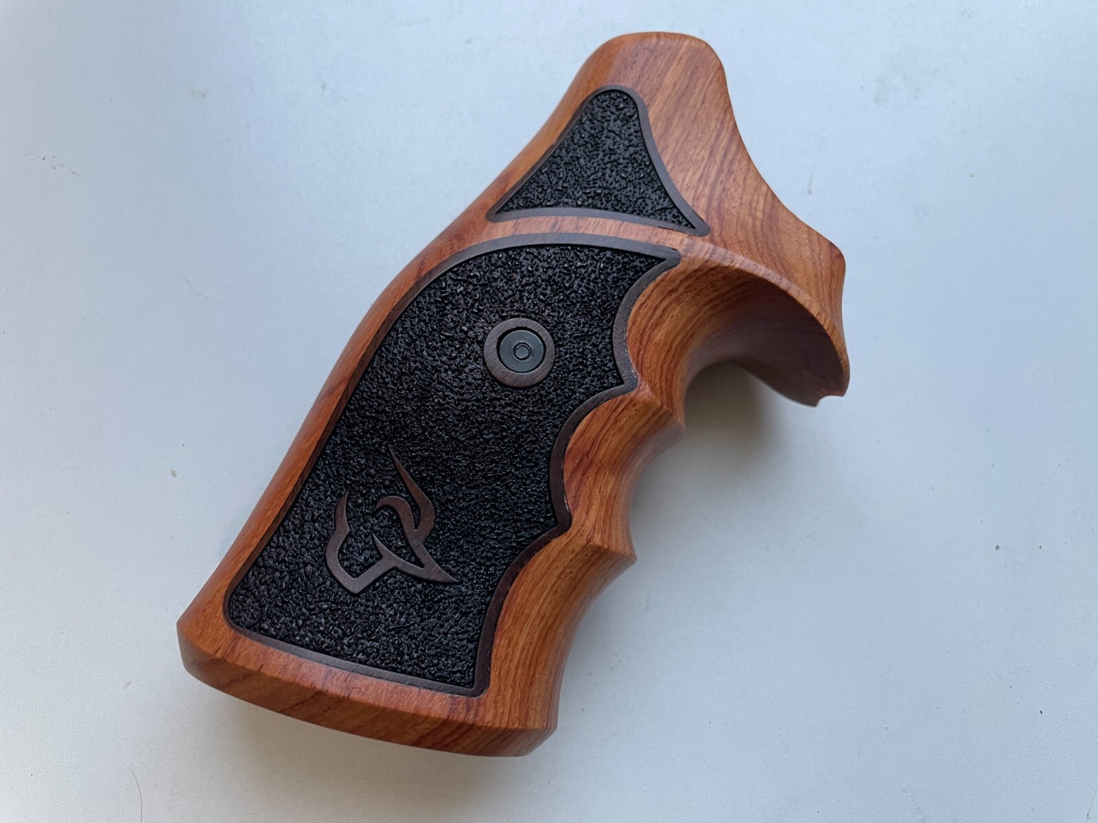 2Tone wood Target Grips Compatible with Taurus Medium/Large Frame Square frame