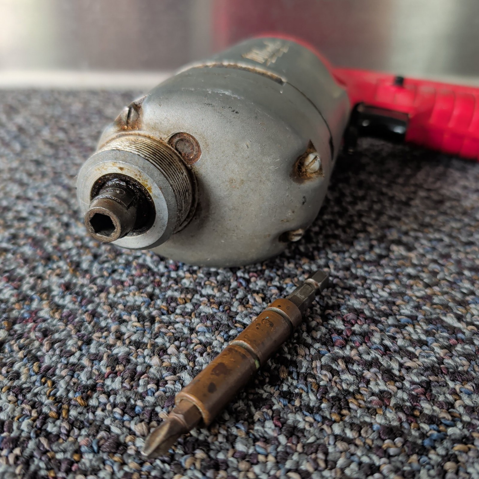 Milwaukee 6798-1 Corded Screw Shooter Drywall Screw Gun 0-2500 RPM Missing Nose