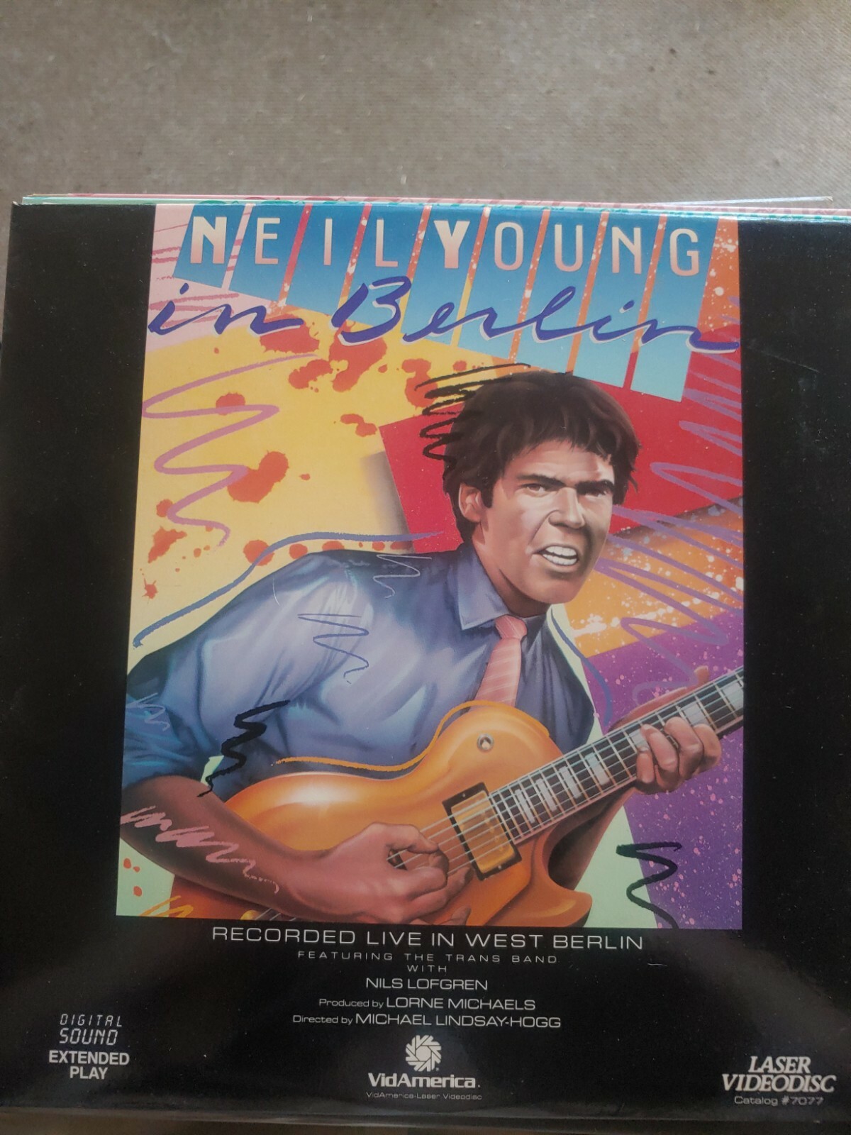 Neil Young in Berlin LaserDisc 1986 VidAmerica 60 Minutes Laser VideoDisc VG