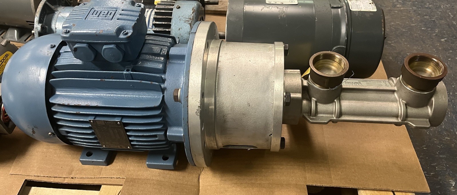 SEIM,PDA040-2AN1D05D0100,HYDRAULIC SCREW PUMP W LENZE 3.6kW 3500RPM 3PH