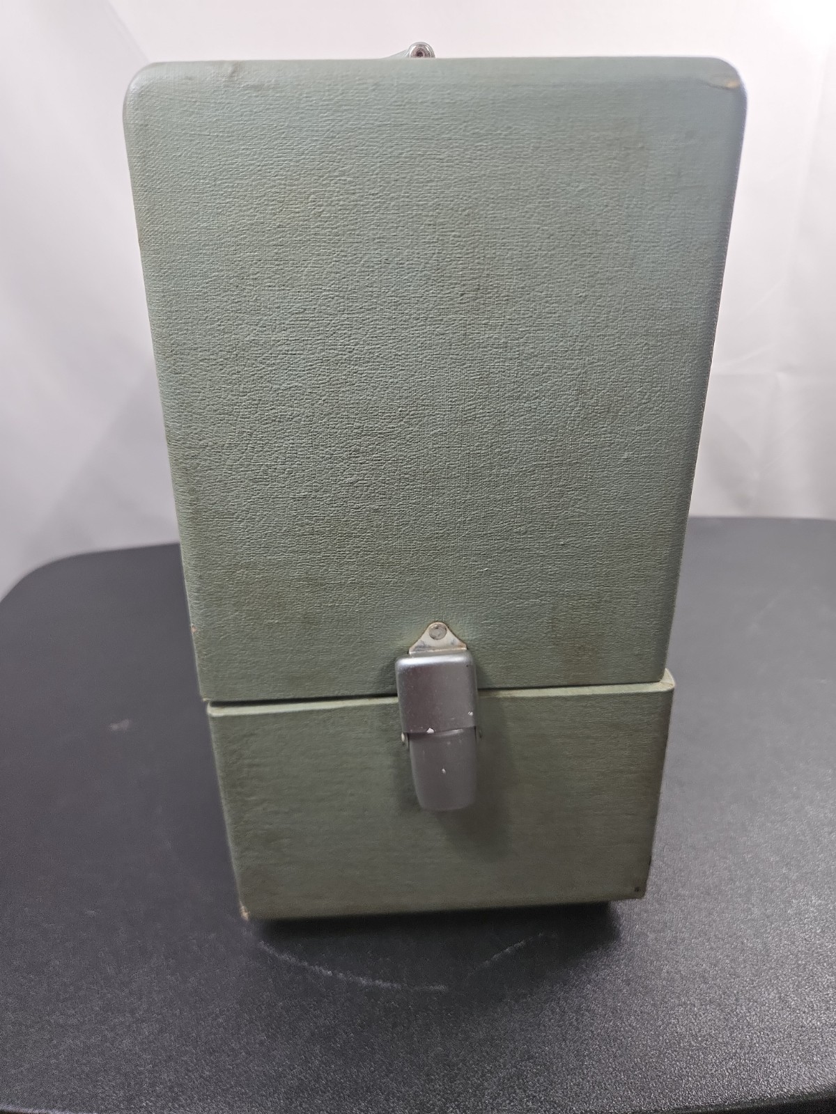Vintage Argus 300 Automatic 35mm Slide Projector Tested Working w/ Case