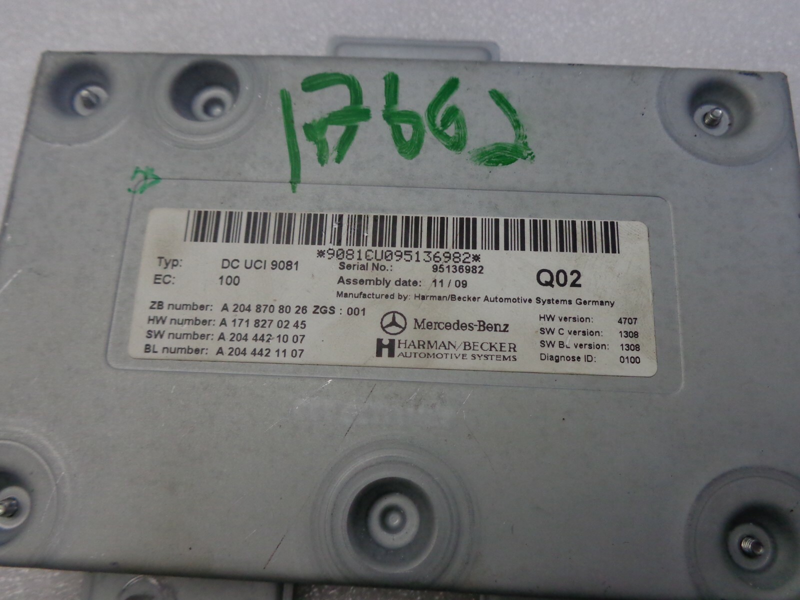 2007-2012 MERCEDES GL450 MEDIA INTERFACE CONTROL MODULE A2048708026 OEM # 44B