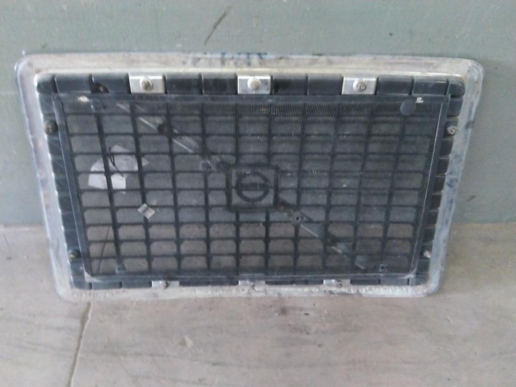 For 2013 VOLVO VNL 2003-2018 GRILLE N/A , IL