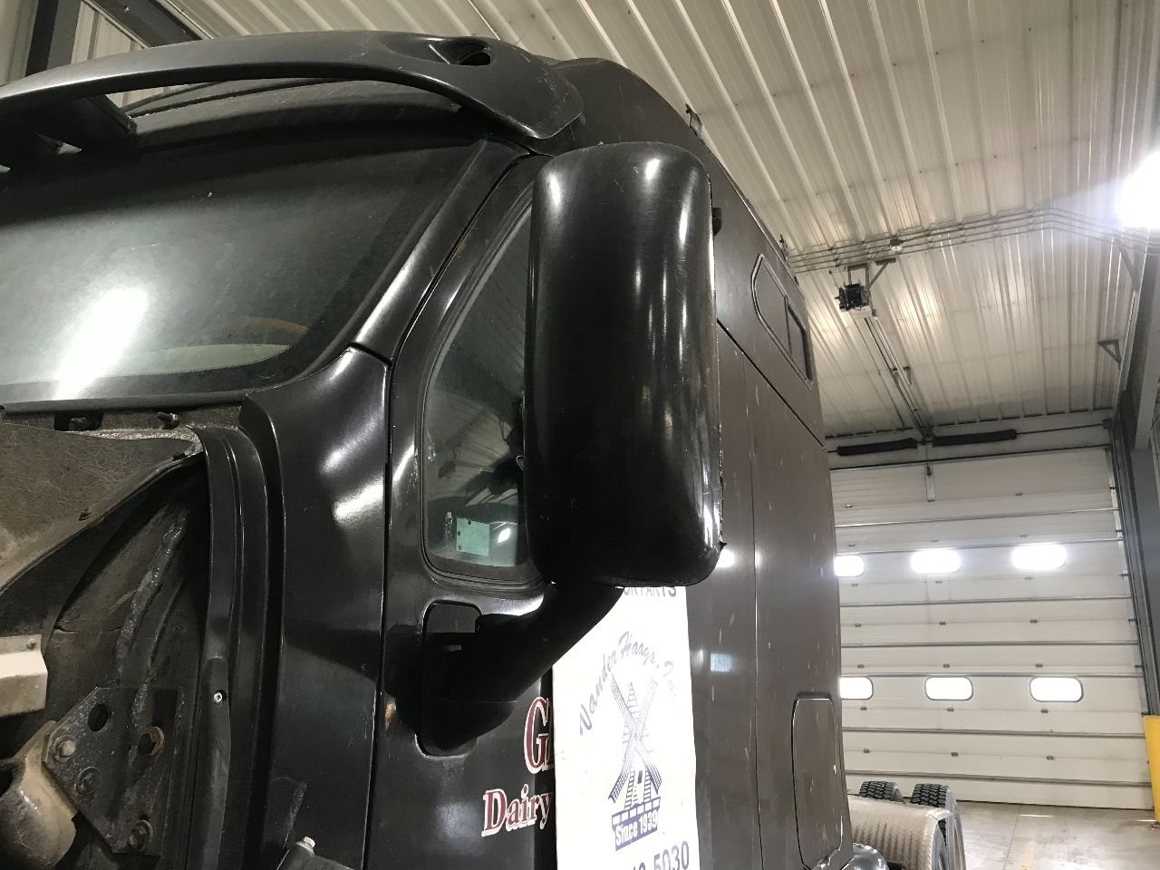 1997-2010 Kenworth T2000 POLY Left/Driver Door Mirror - Used