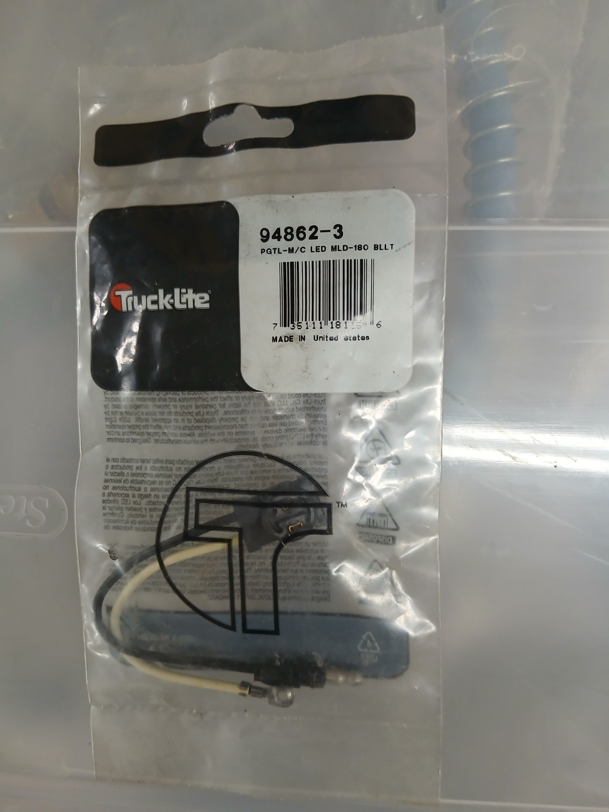 Truck-Lite  Stop / Turn / Tail Plug  94862