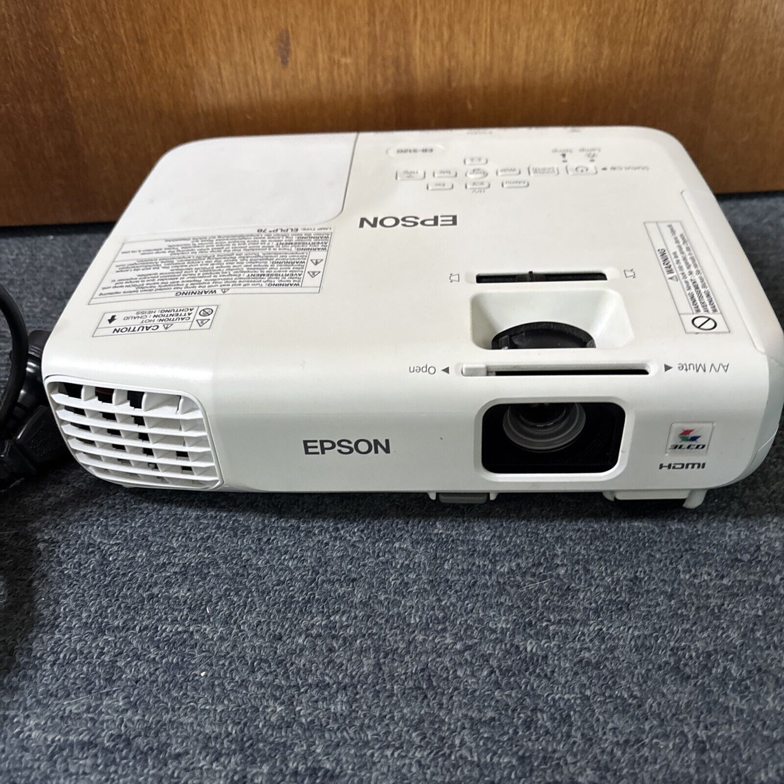 Epson EB-S120 LCD Projector HDMI VGA S-Video