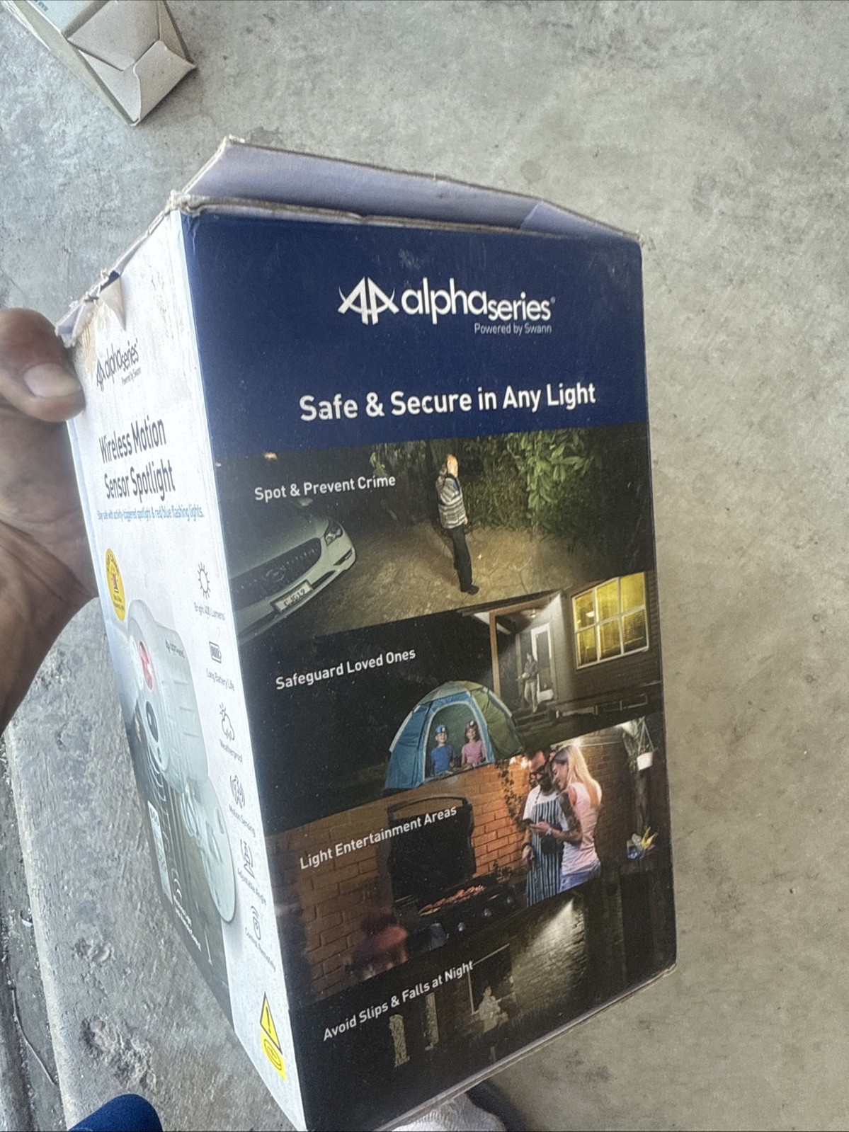 Swann Alpha-Series Wireless Motion Sensor Spotlight with Remote Control