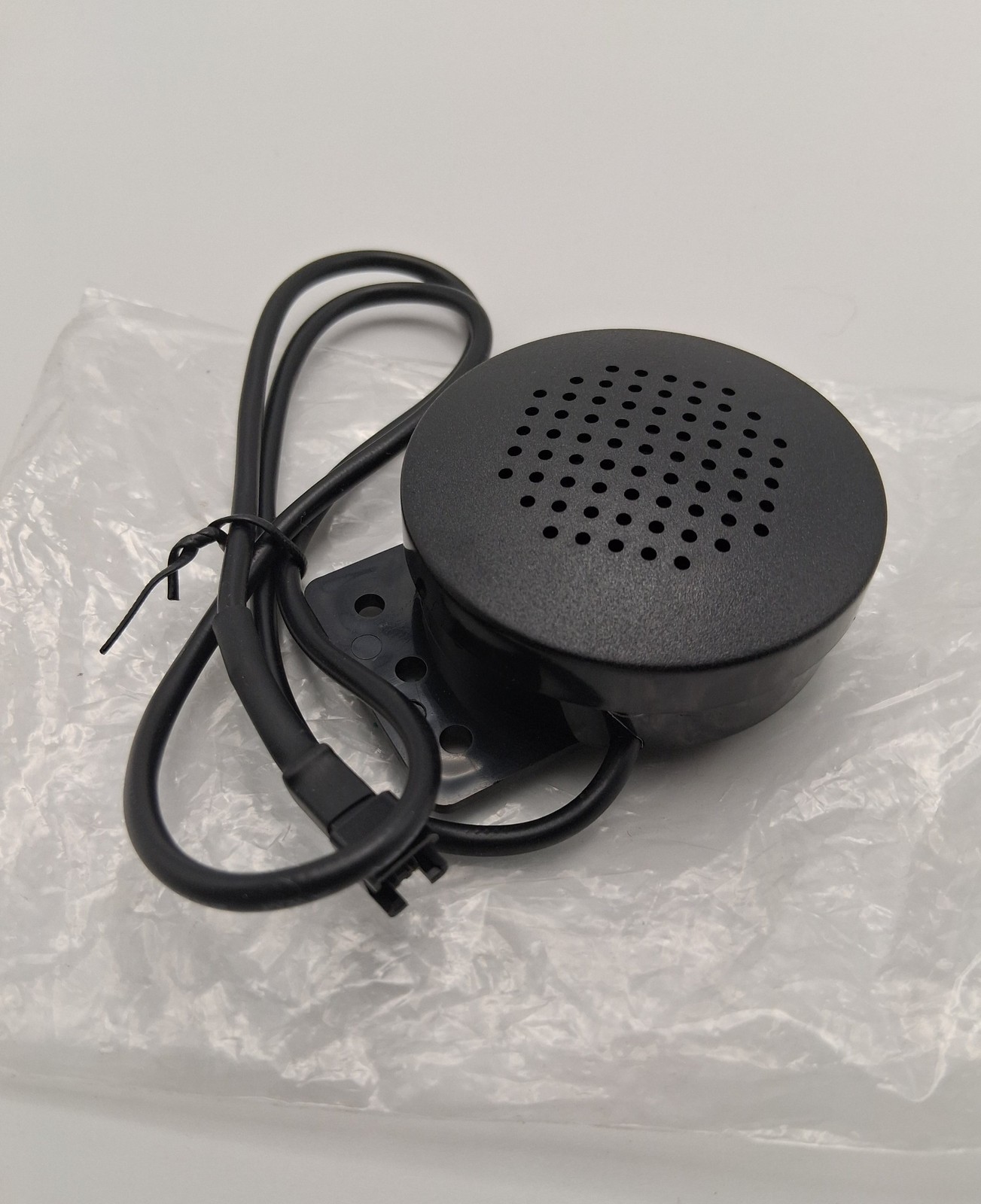 Unbranded Auto Security Siren 2 Pin Compact car alarm Siren (NEW IN BOX)