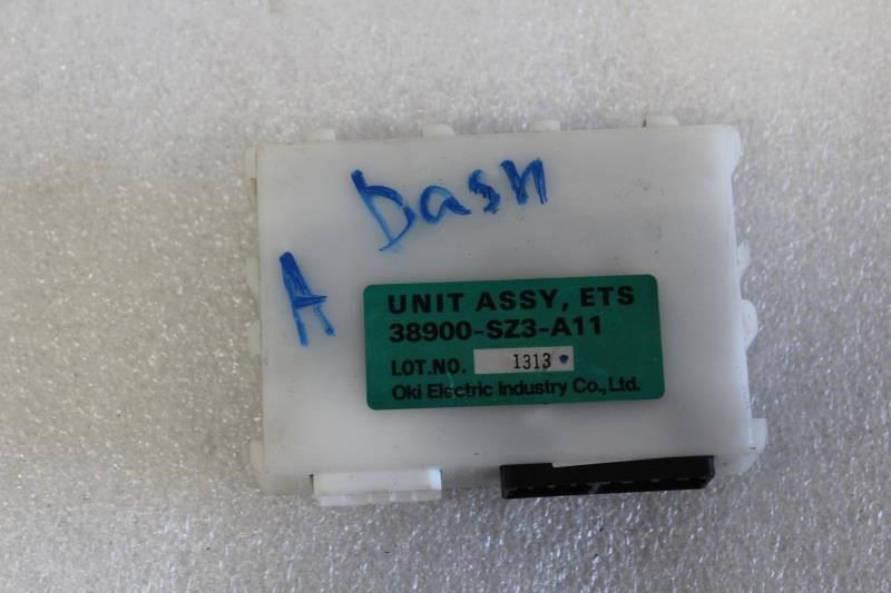 2002 ACURA RL DRIVER PASSENGER MEMORY CONTROL MODULE 38900-SZ3-A11
