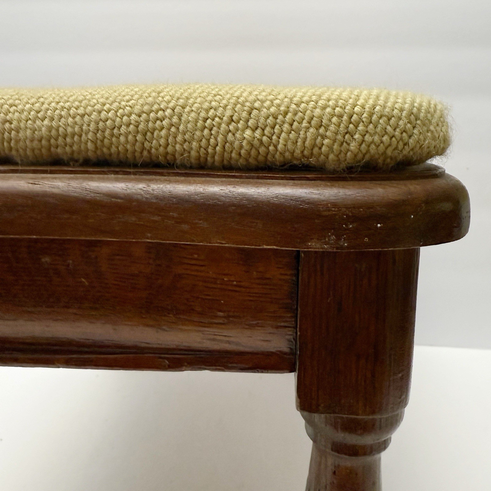 Vintage Needlepoint Raspberry Berry Floral Branch Wool Footstool 9 1/2 x 14 in.