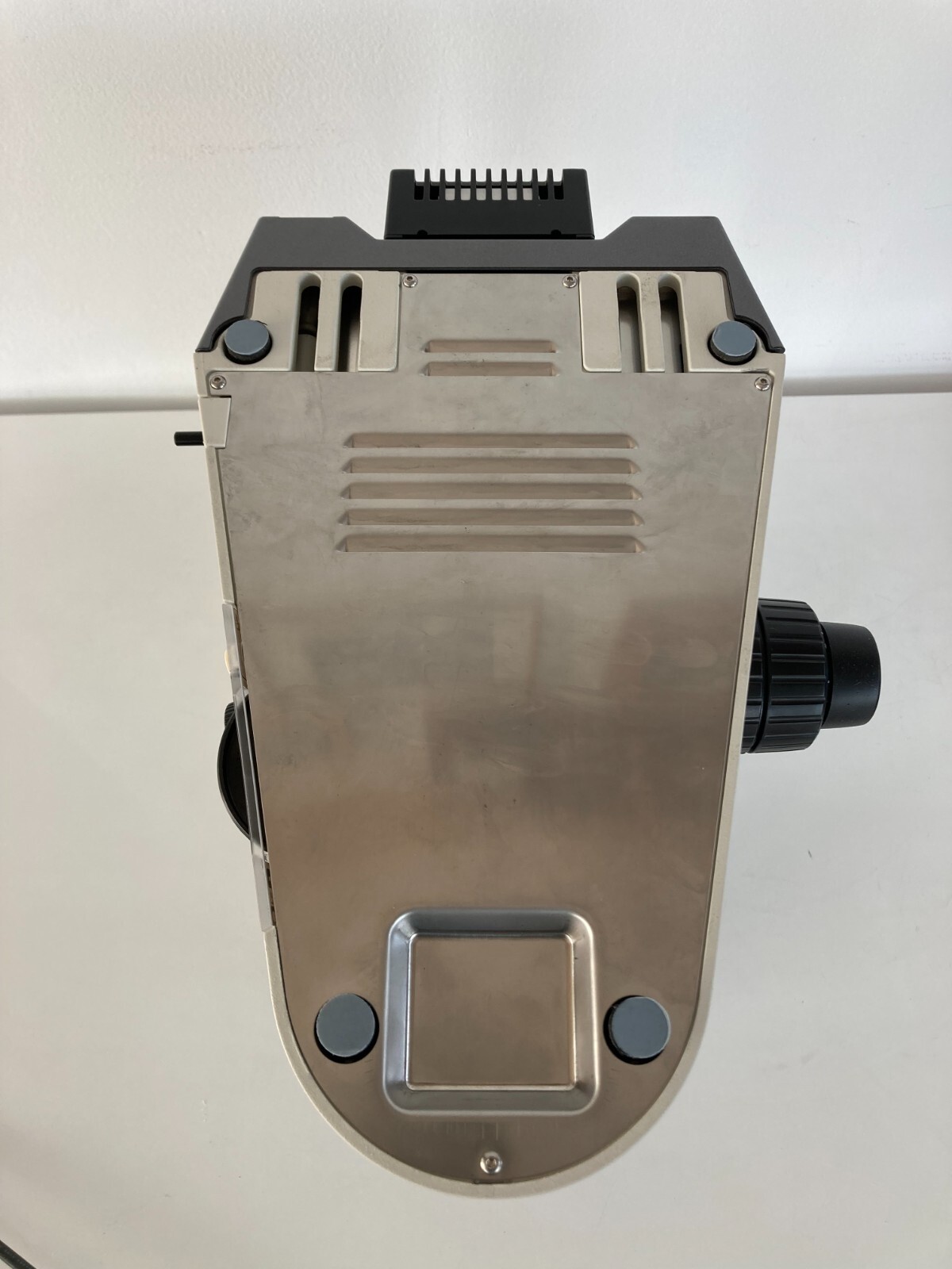 Nikon Eclipse 50i Microscope with 4X, 10X, 20X, and 40X Plan Objectives-Serviced